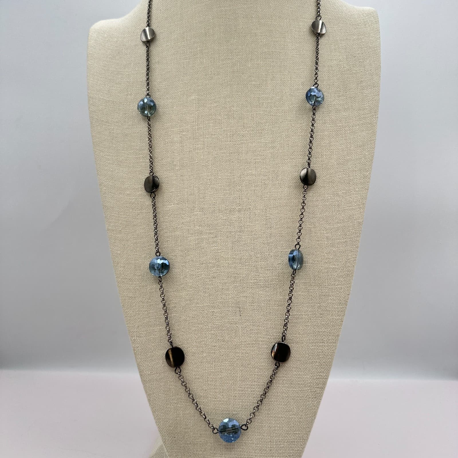 Vintage 80s Silver Tone Station Necklace Faceted Blue Beaded Classic Jewelry - Thumbnail 10