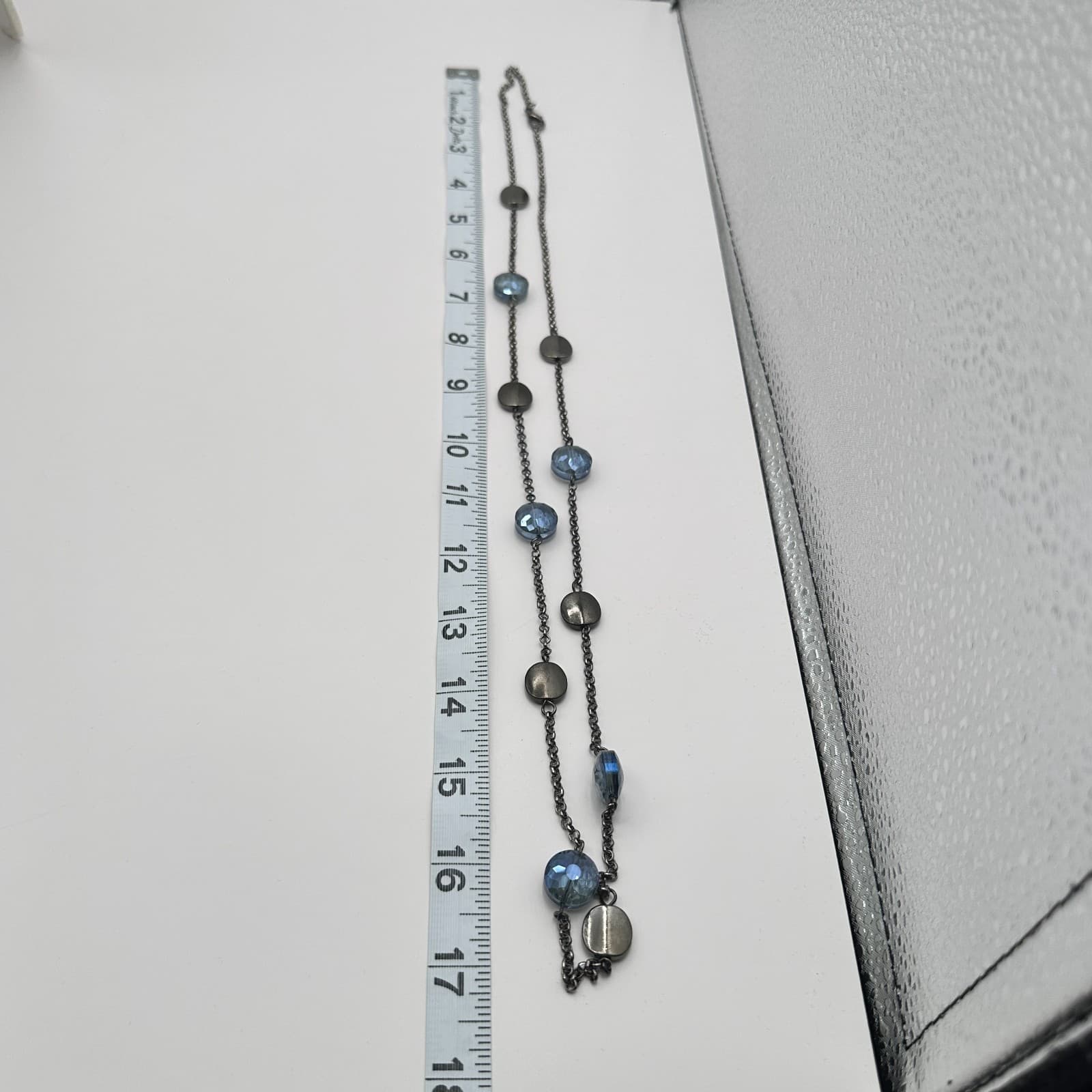 Vintage 80s Silver Tone Station Necklace Faceted Blue Beaded Classic Jewelry - Thumbnail 12