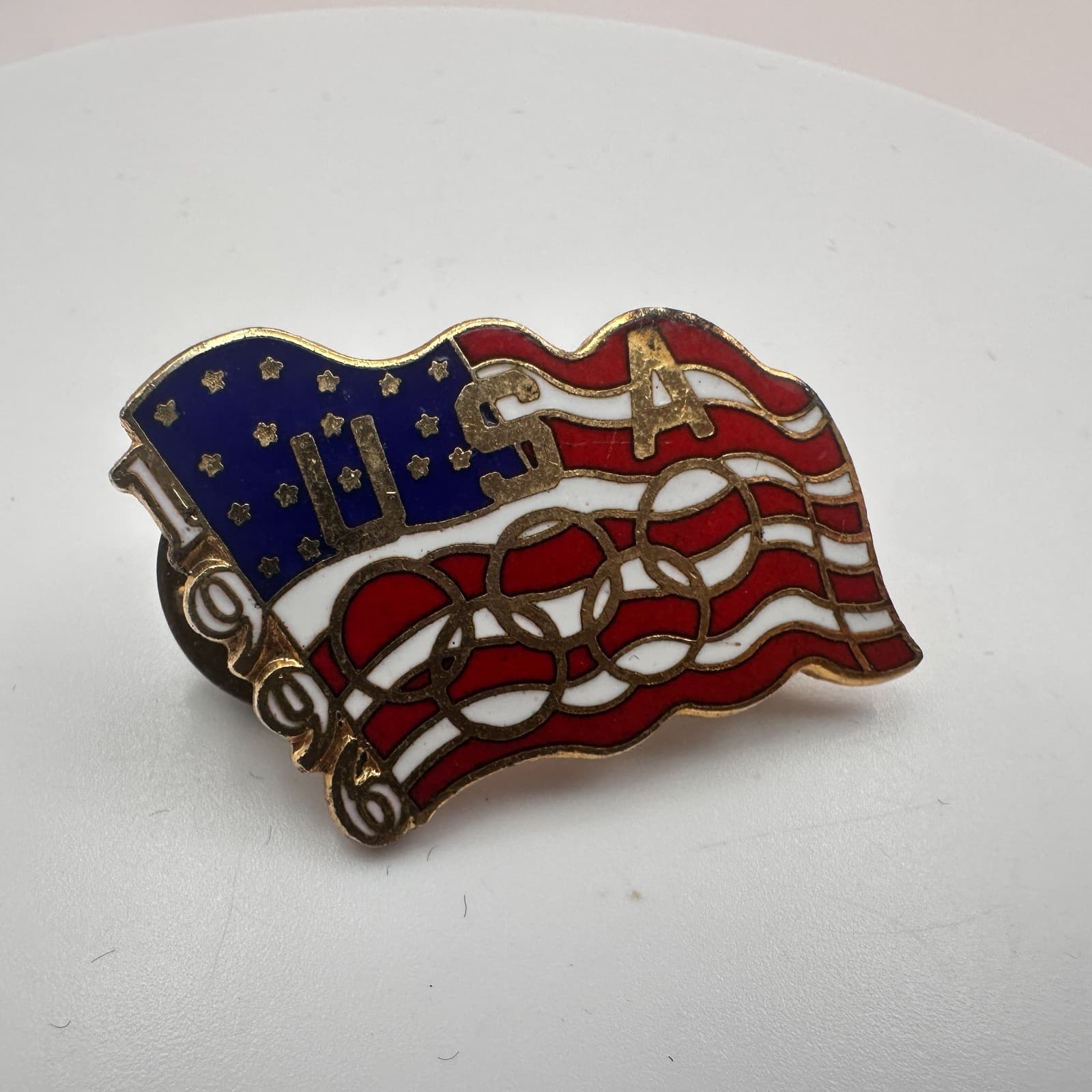 Vintage 90s Ho Ho NYC Enamel Atlanta Olympics USA Flag Pin Gold Tone Jewelry