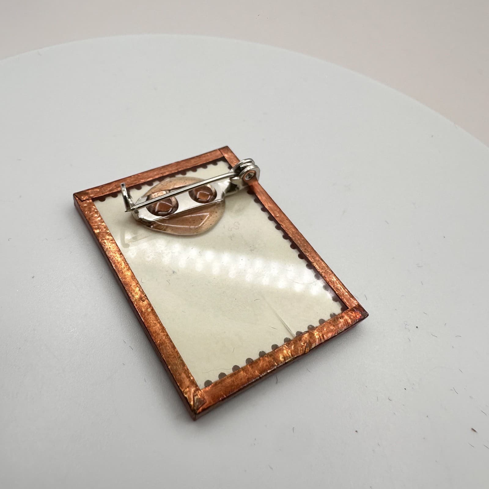 Vintage 90s Y2K Love 29 USA Picture Frame Brooch Pin Classic Fashion Jewelry - Thumbnail 5