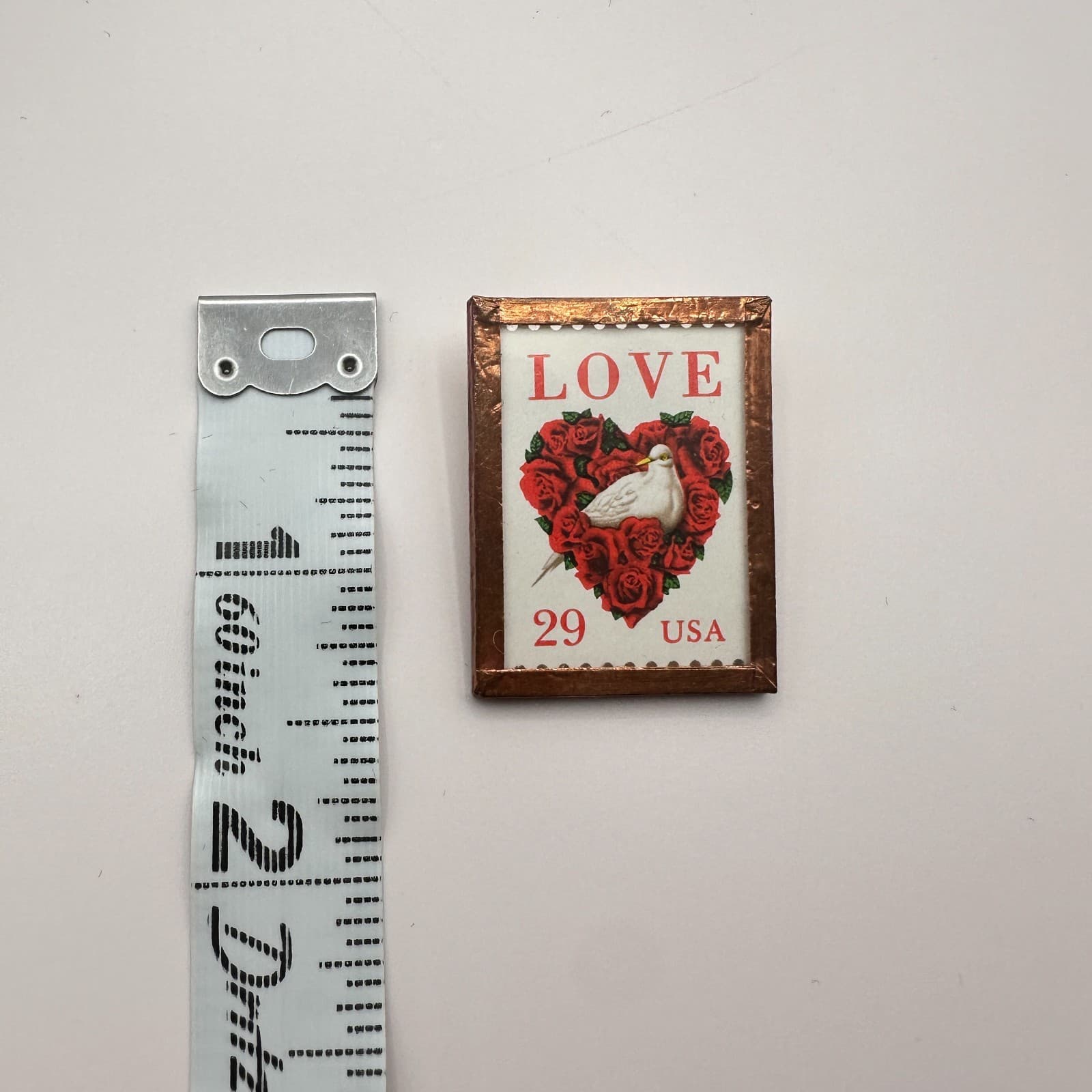Vintage 90s Y2K Love 29 USA Picture Frame Brooch Pin Classic Fashion Jewelry - Thumbnail 6