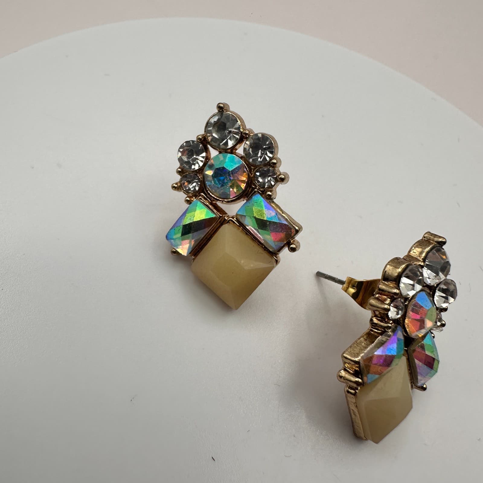 Vintage 90s Gold Tone Glass Statement Earrings Women's Classic Fashion Jewelry - Thumbnail 4