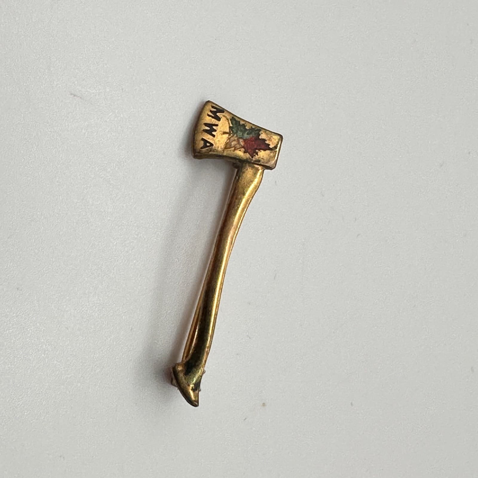 Vintage 90s Modern Woodmen of America MWA Axe Pin Gold Tone Fashion Jewelry - Thumbnail 5