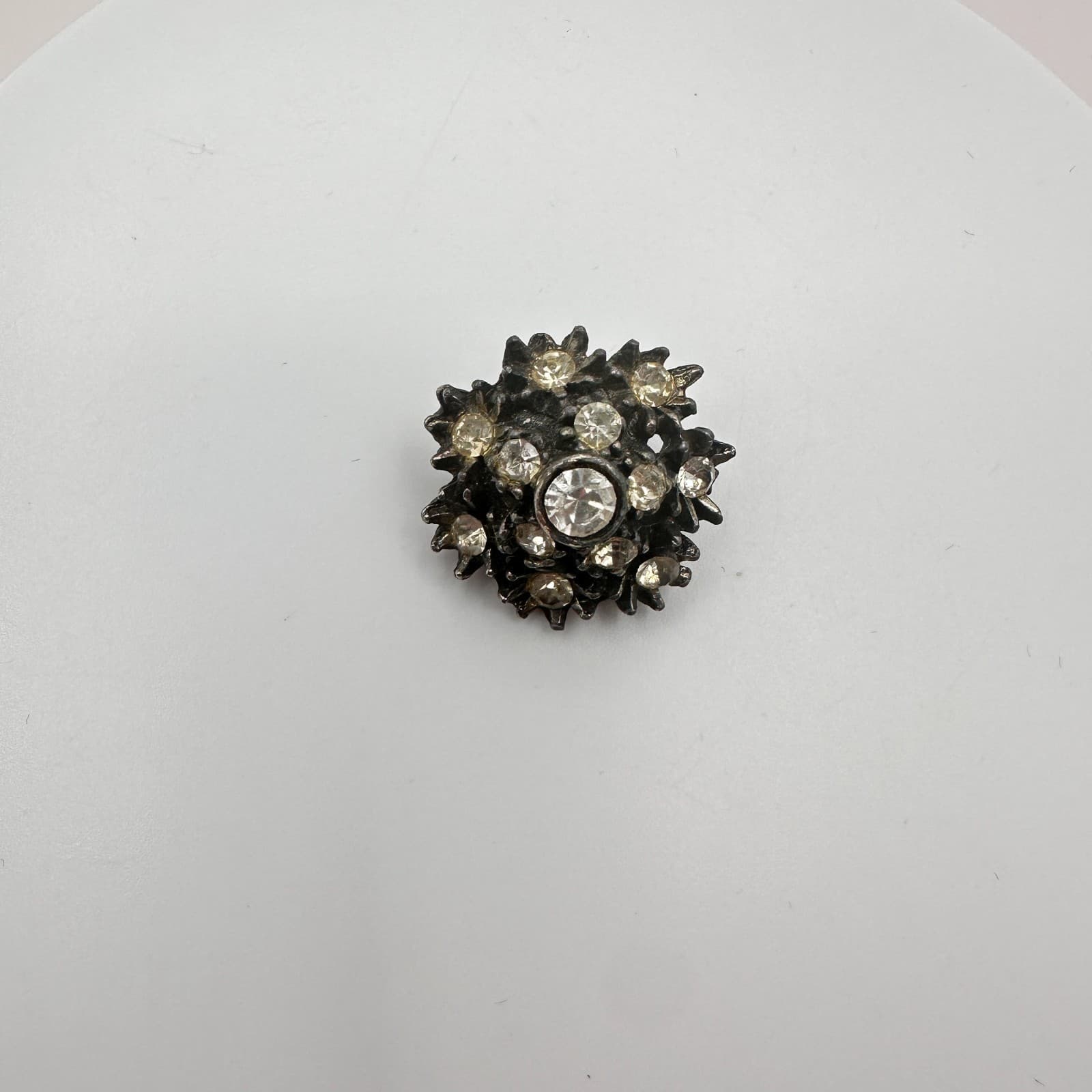 Vintage 80s Silver tone Rhinestone Cluster Brooch Pin Women's Classic Jewelry - Thumbnail 3