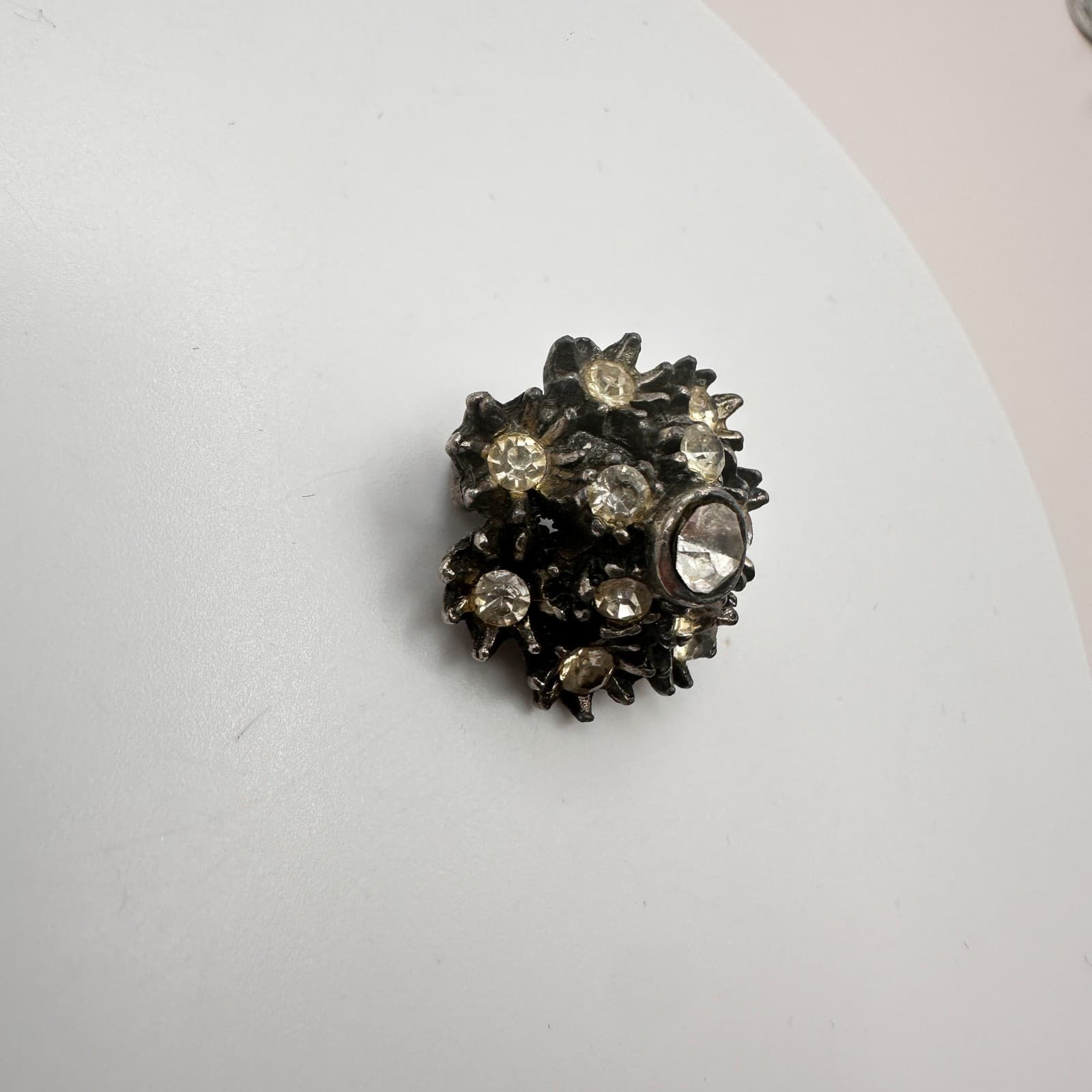 Vintage 80s Silver tone Rhinestone Cluster Brooch Pin Women's Classic Jewelry - Thumbnail 4