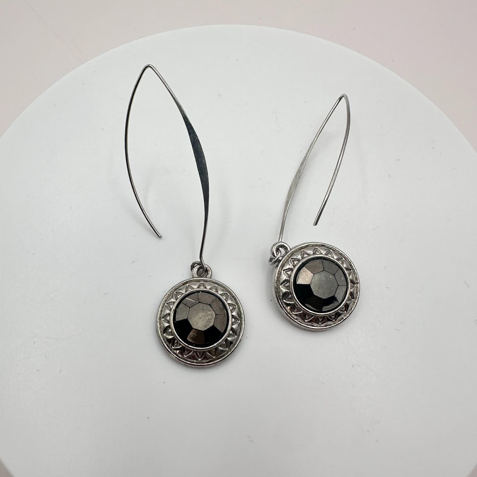 Vintage 90s Silver Tone Black Hematite Sweasted Dangle Earrings Women's Jewelry - Thumbnail 4