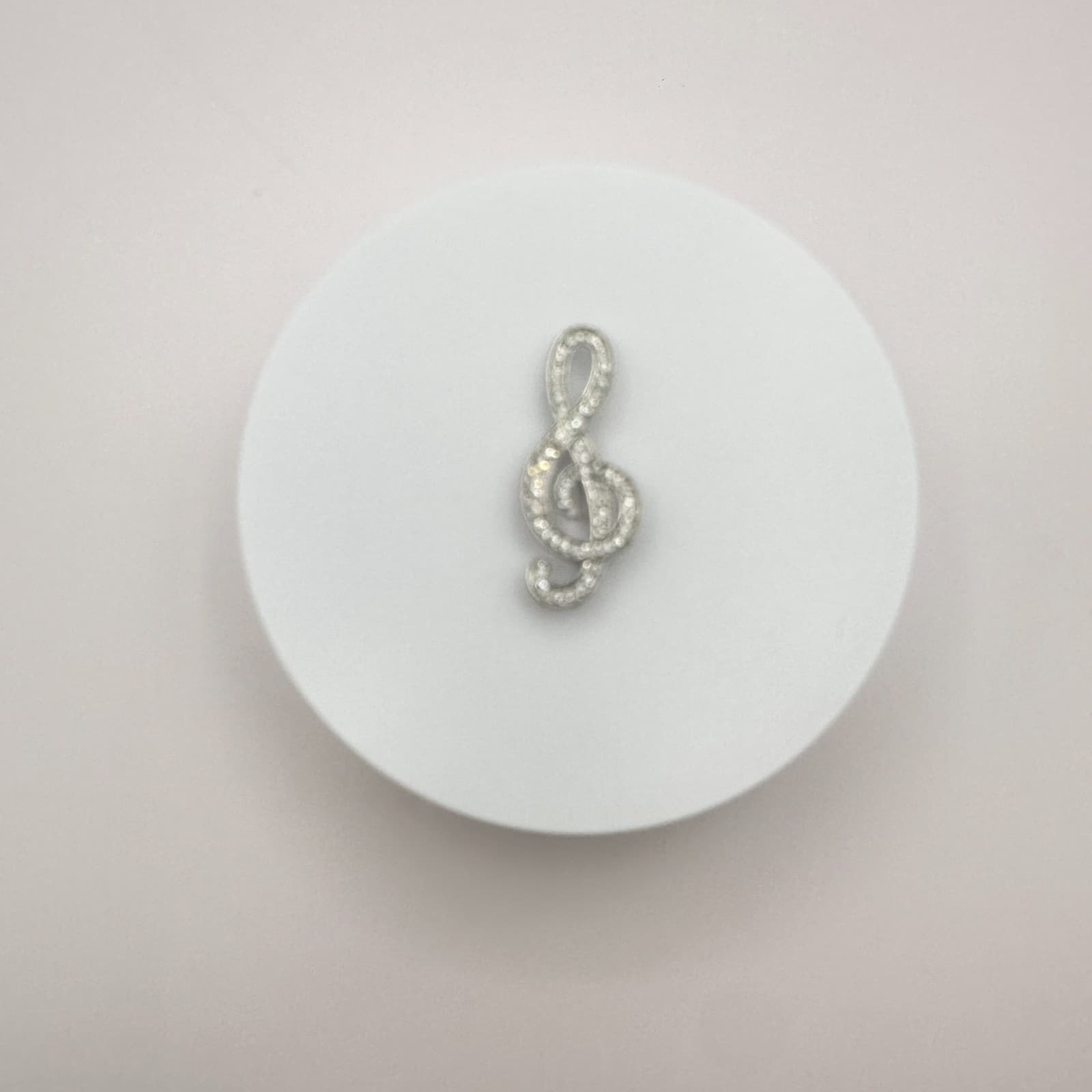 Vintage Y2K Silver Tone Clef Treble Rhinestone Brooch Pin Unisex Classic Jewelry - Thumbnail 2