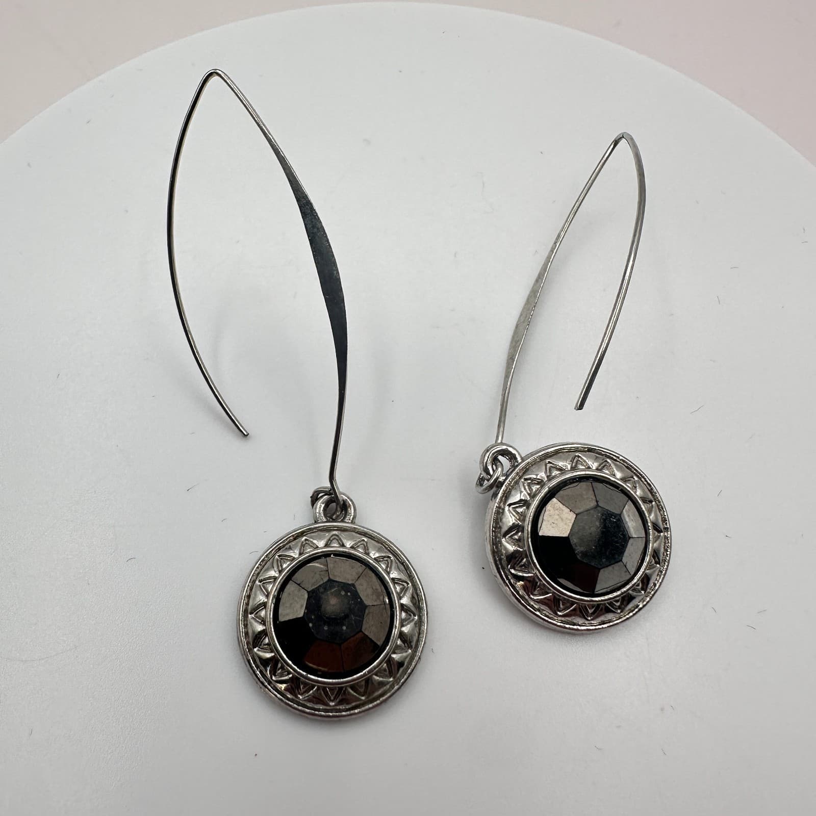 Vintage 90s Silver Tone Black Hematite Sweasted Dangle Earrings Women's Jewelry