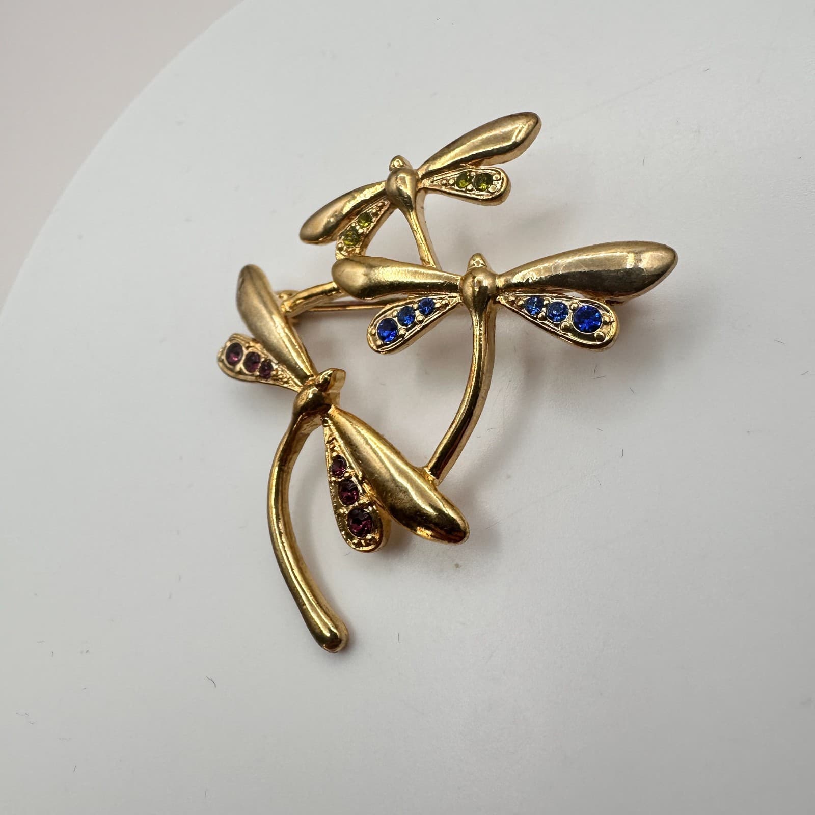 Vintage 90s Gold Tone Triple Dragonfly Brooch Glass Accents Fashion Jewelry - Thumbnail 5
