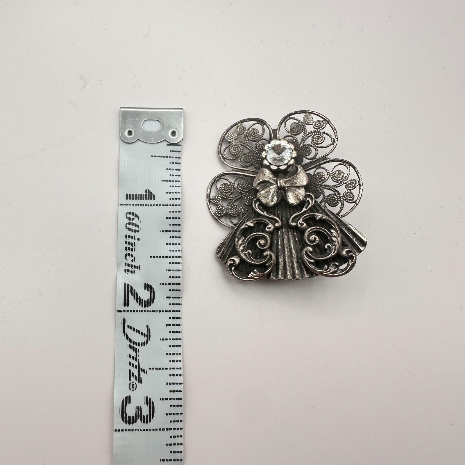 Vintage 90s Silver Tone Angel Brooch Filigree Wings Clear Glass Bow Jewelry - Thumbnail 7