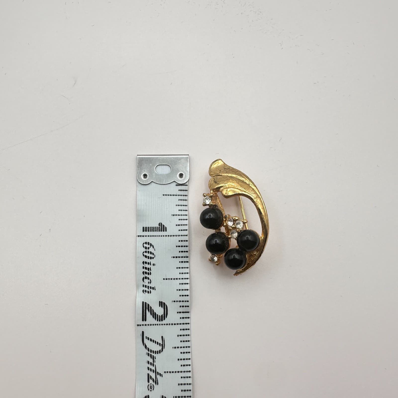 Vintage 90s Gold Tone Black Beaded Rhinestone Brooch Pin Women's Classic Jewelry - Thumbnail 7