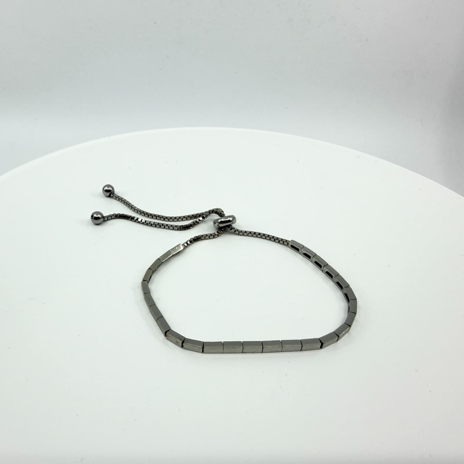 Vintage Gunmetal Tone Box Chain Bolo Bracelet Square Bar Adjustable Minimalist