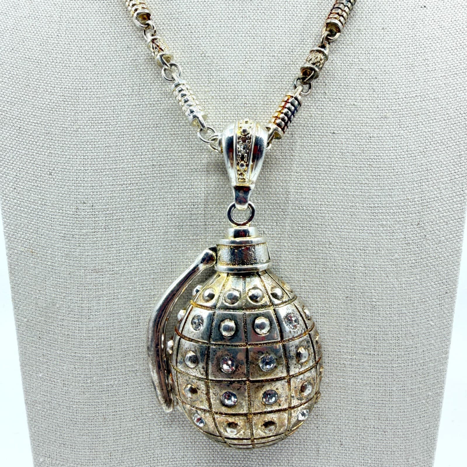 Vintage Silver Gold Tone Textured Pineapple Pendant Necklace Rhinestone Punk 90s