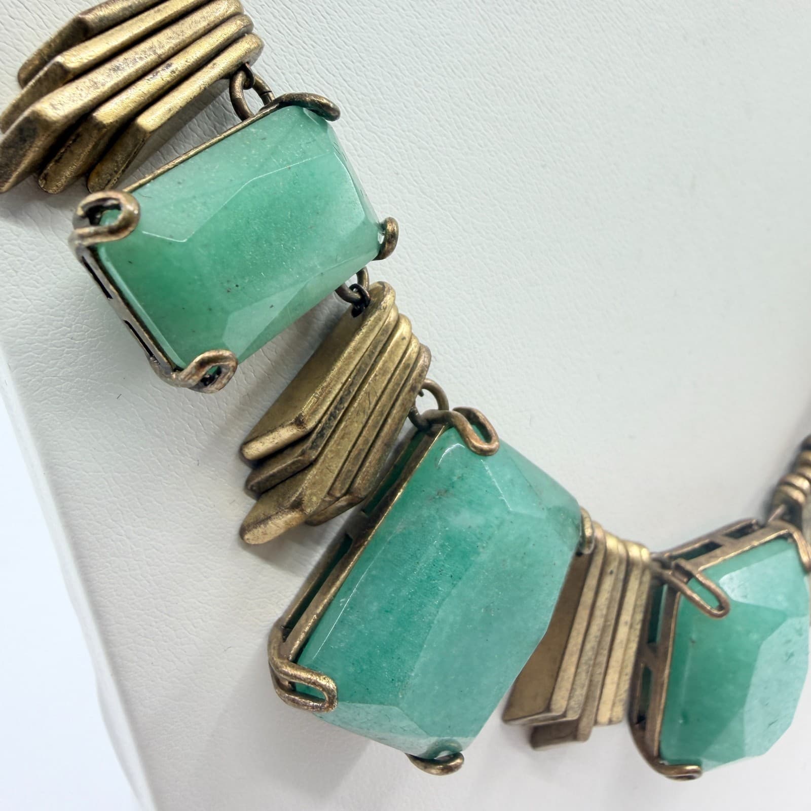 Vintage Brass Tone Geometric Bib Necklace Faux Jade Green Faceted Stone Boho 90s - Thumbnail 3