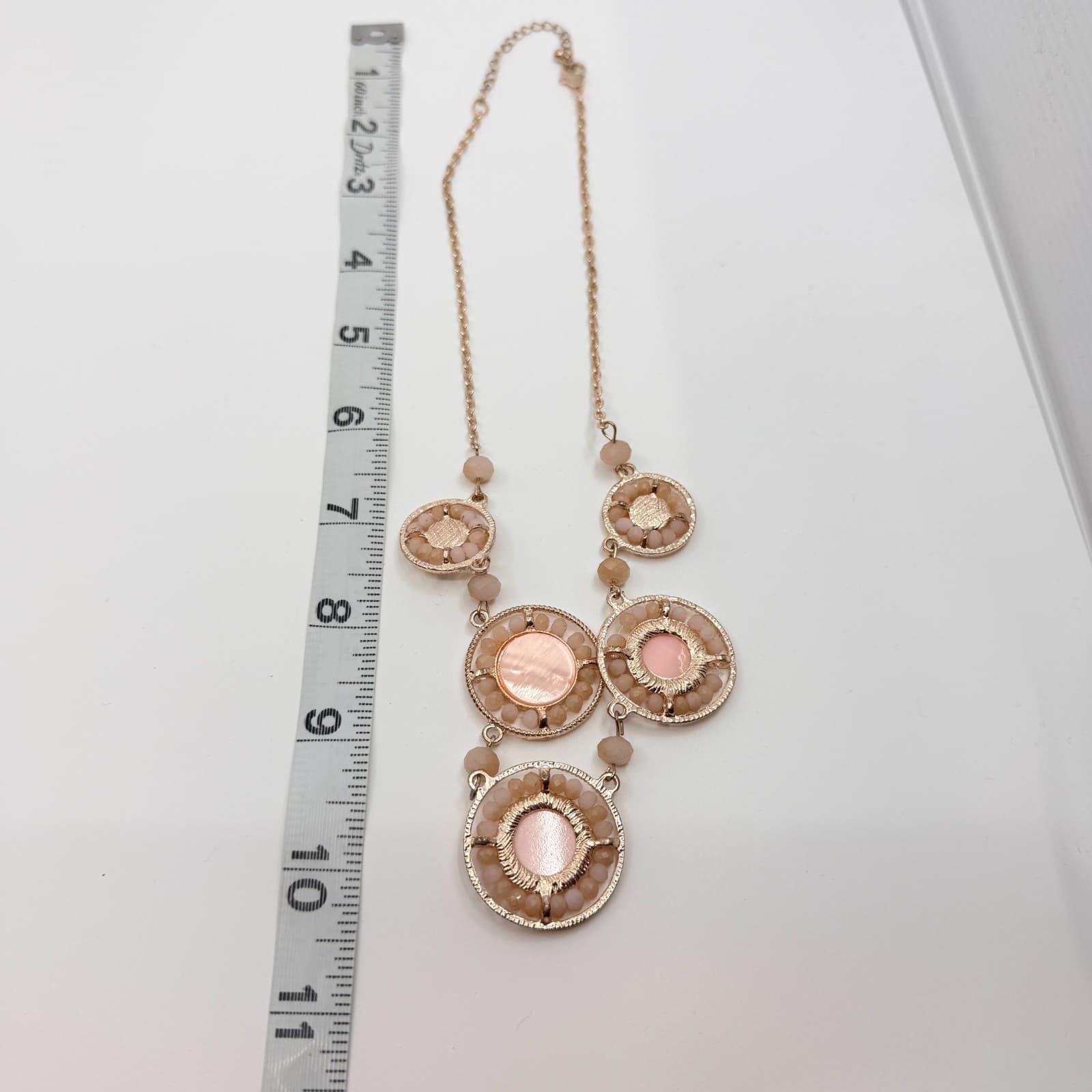 Vintage Gold Tone Medallion Bib Necklace Peach Pink Beaded Round Disc Statement - Thumbnail 7