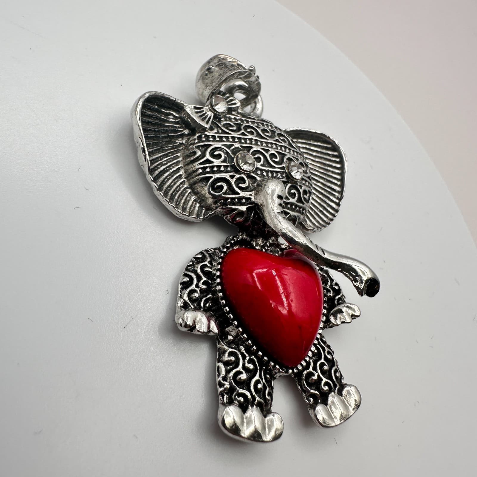 Vintage 90s Silver Tone Elephant Red Heart Rhinestone Pendant Women's Jewelry - Thumbnail 4