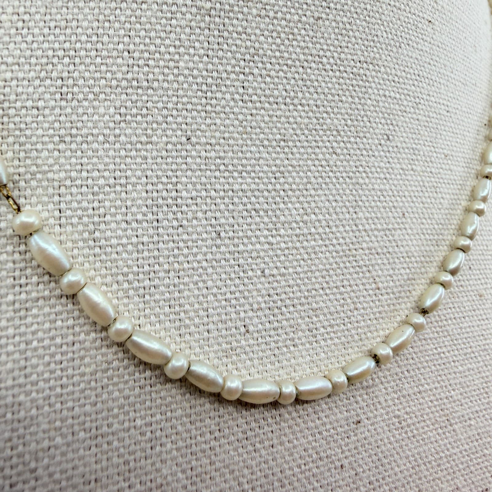 Vintage Faux Pearl Strand Necklace Rice Bead Bar Cream Off White Classic Retro - Thumbnail 3