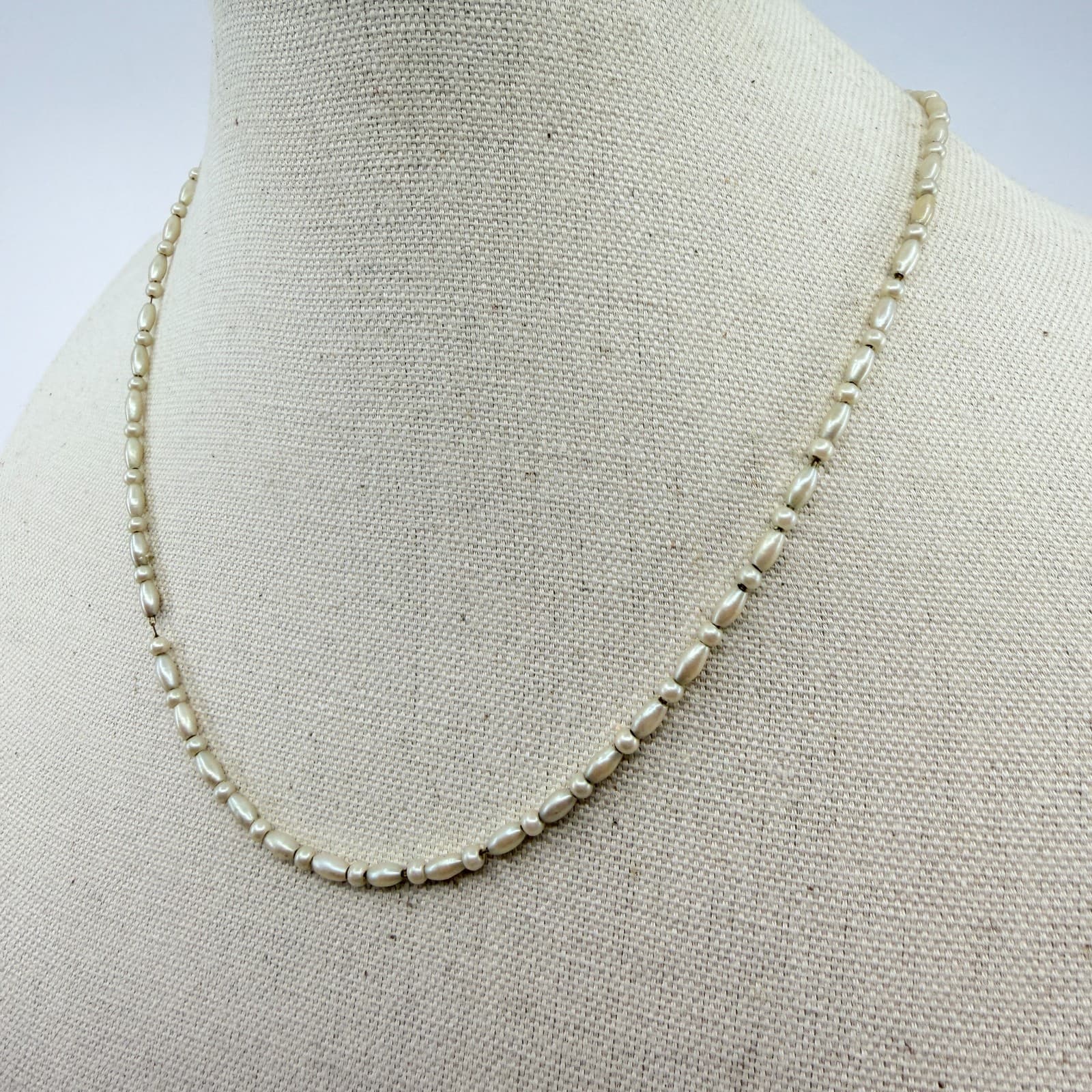 Vintage Faux Pearl Strand Necklace Rice Bead Bar Cream Off White Classic Retro - Thumbnail 5