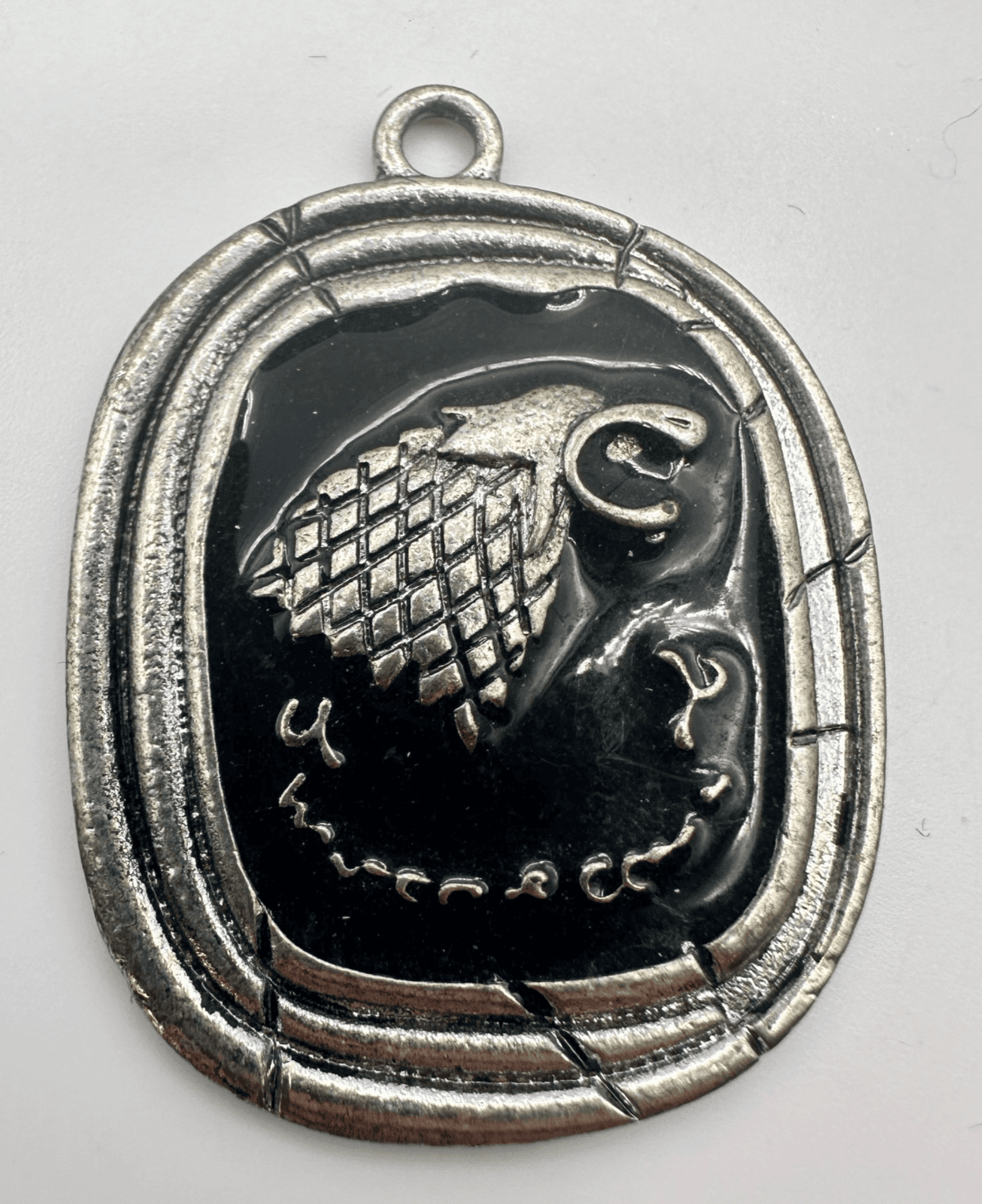 Vintage 90s Silver tone Black Stark Direwolf Pendant Unisex Classic Jewelry