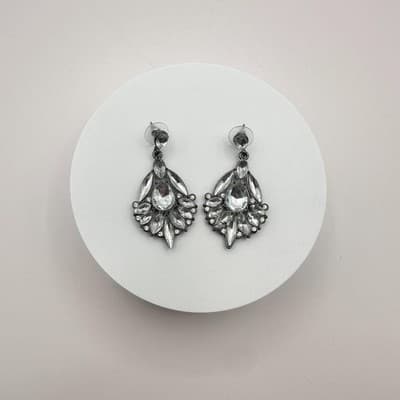 Vintage 90s Clear Glass Silver Tone Chandelier Earrings Classic Fashion Jewelry - Thumbnail 2