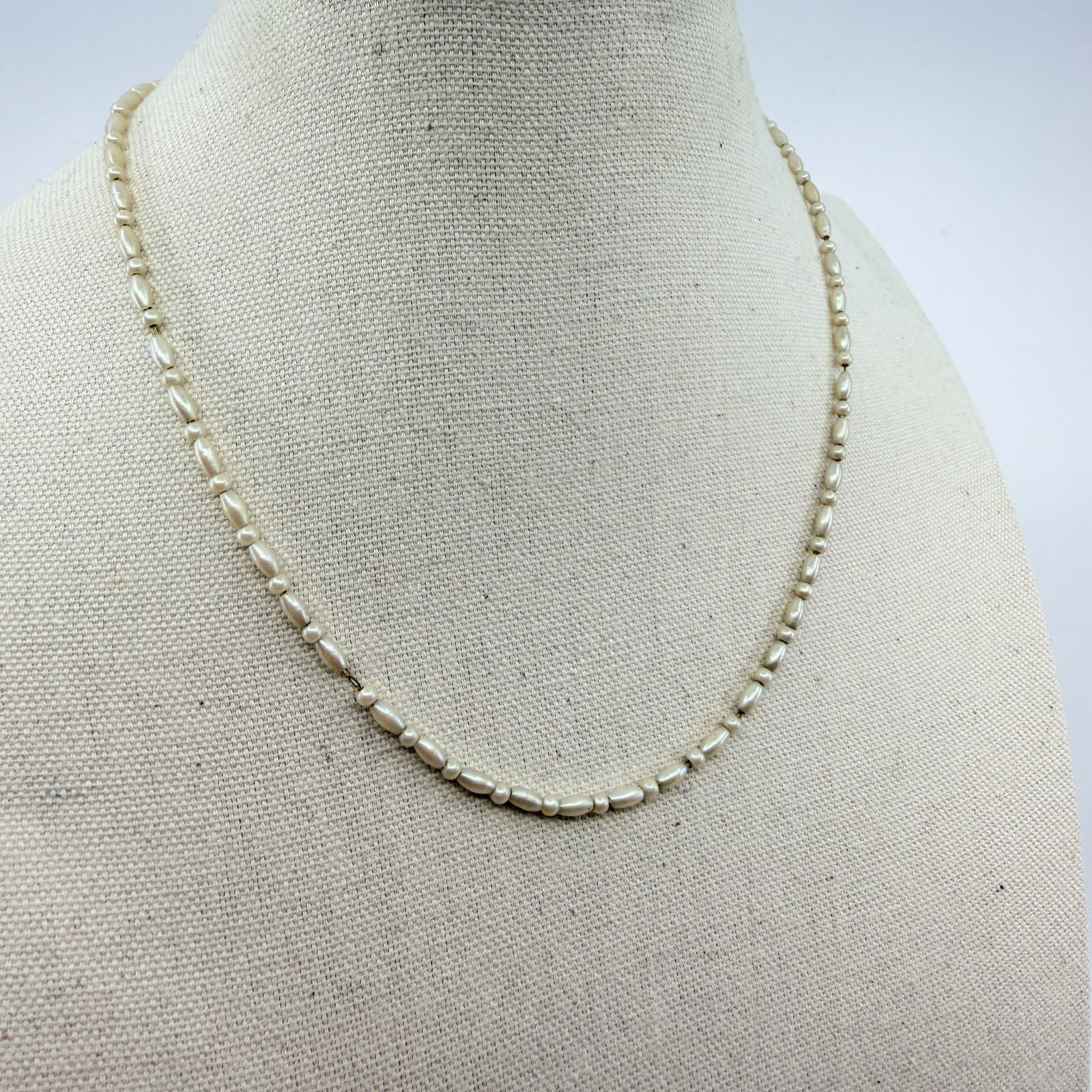 Vintage Faux Pearl Strand Necklace Rice Bead Bar Cream Off White Classic Retro - Thumbnail 4