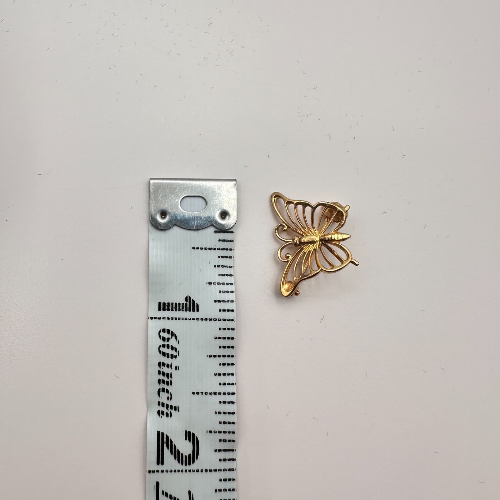 Vintage 90s Gold Tone Butterfly Brooch Pin Women's Classic Fashion Jewelry - Thumbnail 6