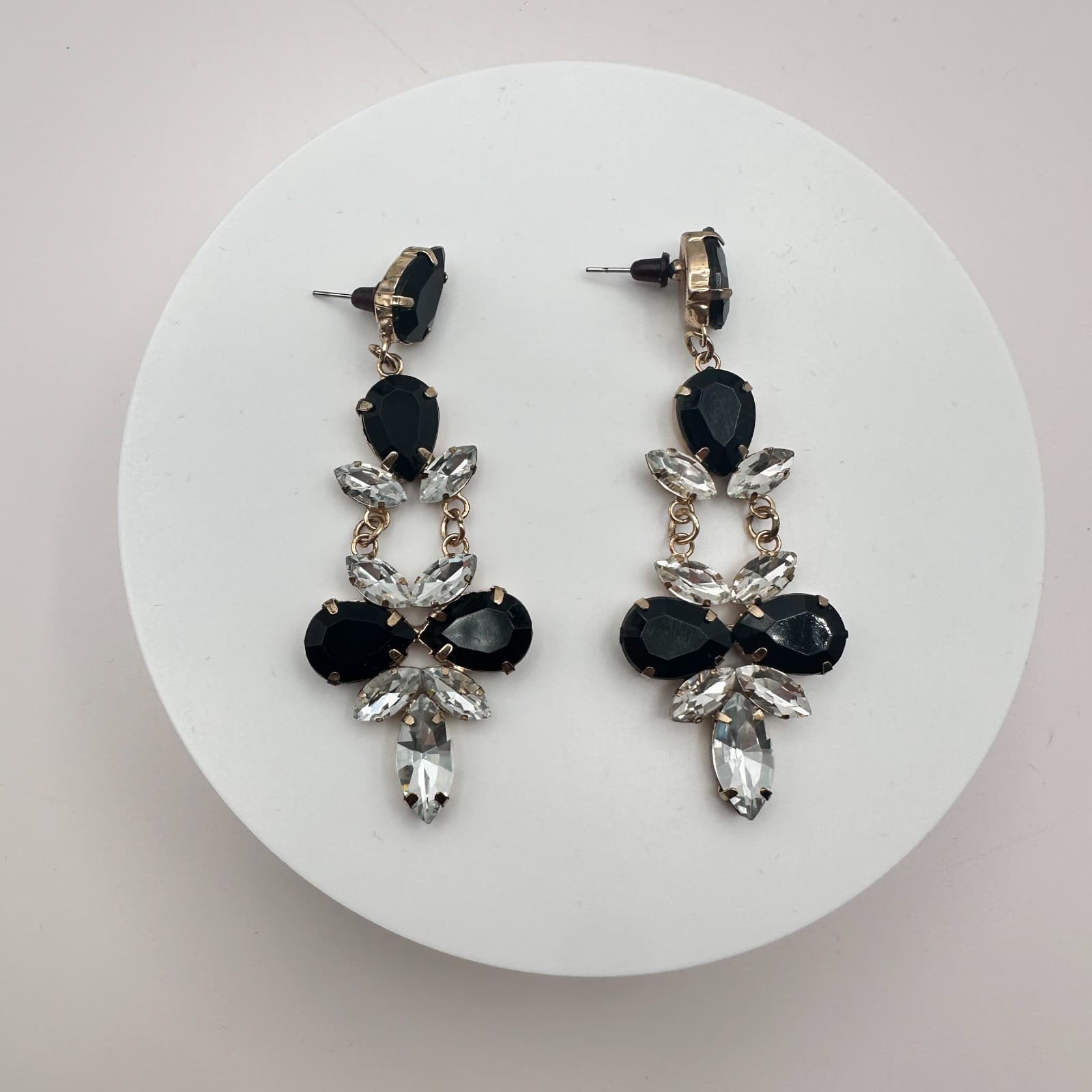 Vintage 90s Gold Tone Dangle Earrings Black &Clear Glass Women's Fashion Jewelry - Thumbnail 3