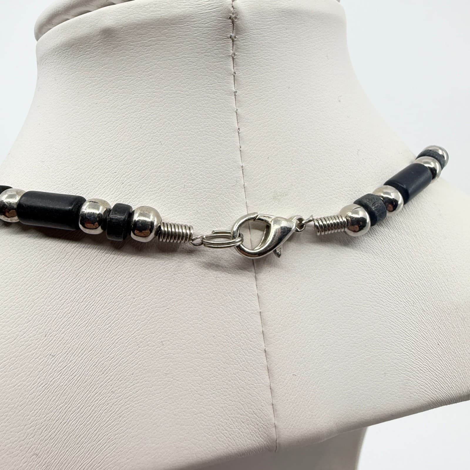 Vintage Silver Tone Barbed Wire Accent Necklace Black Tube Bead Chunky Goth Boho - Thumbnail 7