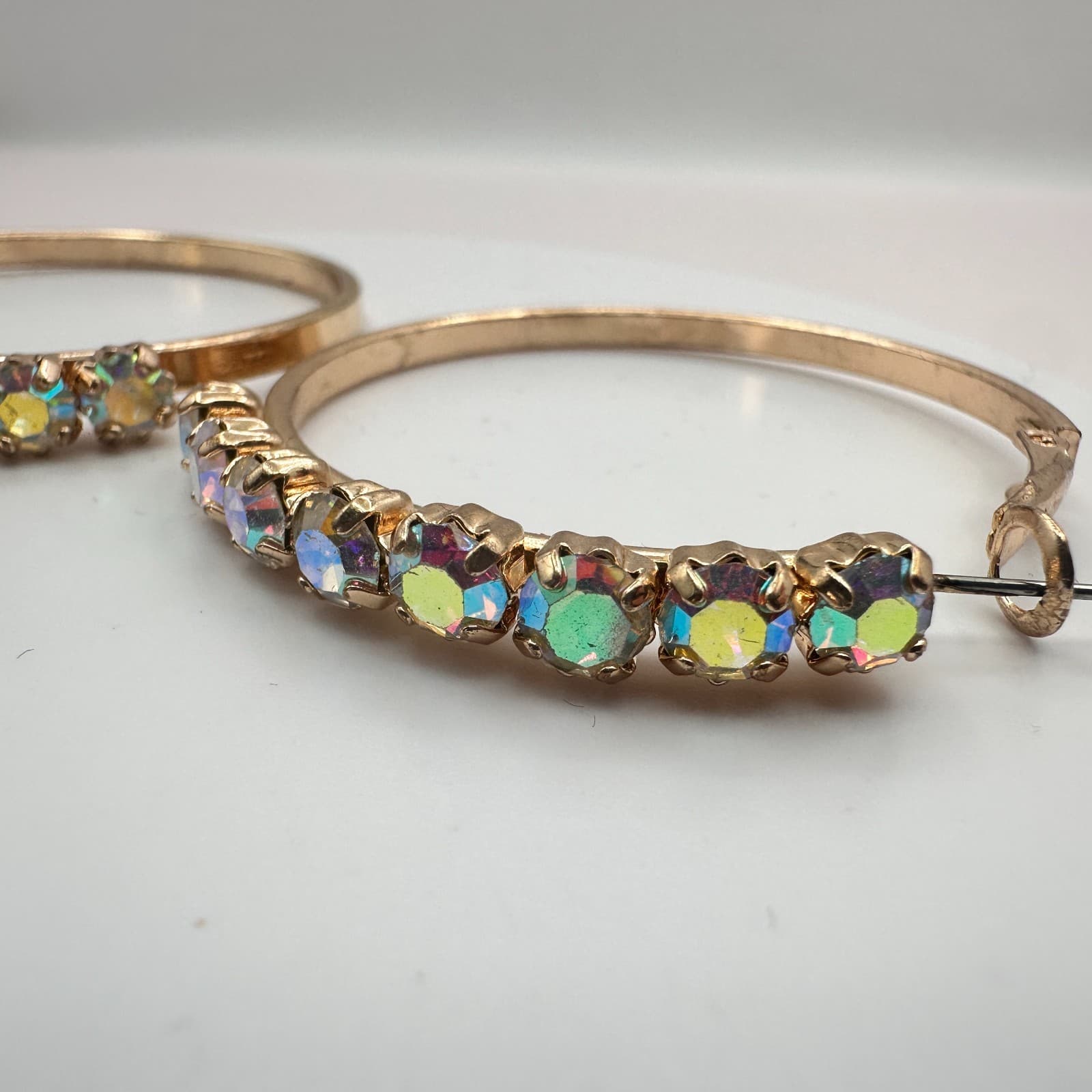 Vintage 90s Gold Tone Hoop Earrings Aurora Borealis Glass Boho Fashion Jewelry - Thumbnail 4
