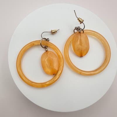 Vintage 80s Marbled Amber Resin Hoop Dangle Earrings Boohoo Chic Drop Jewelry - Thumbnail 3
