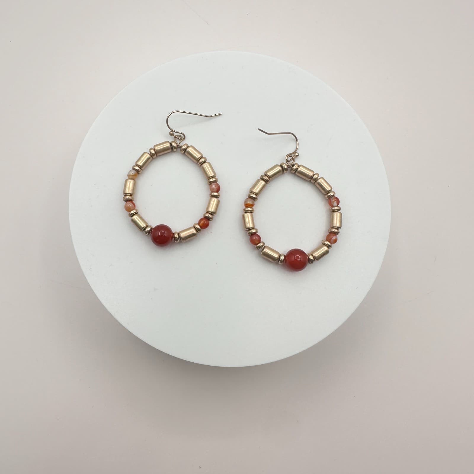 Vintage Style Crimson Stone Beaded Circle Earrings Ornate Gold Tone Jewelry - Thumbnail 2