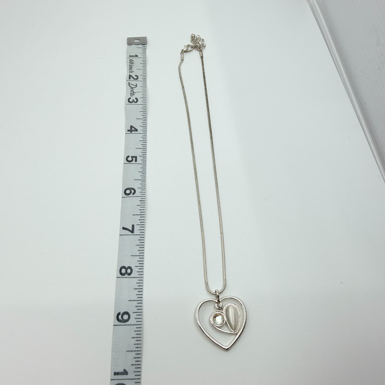 Vintage Silver Tone Snake Chain Necklace Double Heart Pendant AB Rhinestone Y2K - Thumbnail 7