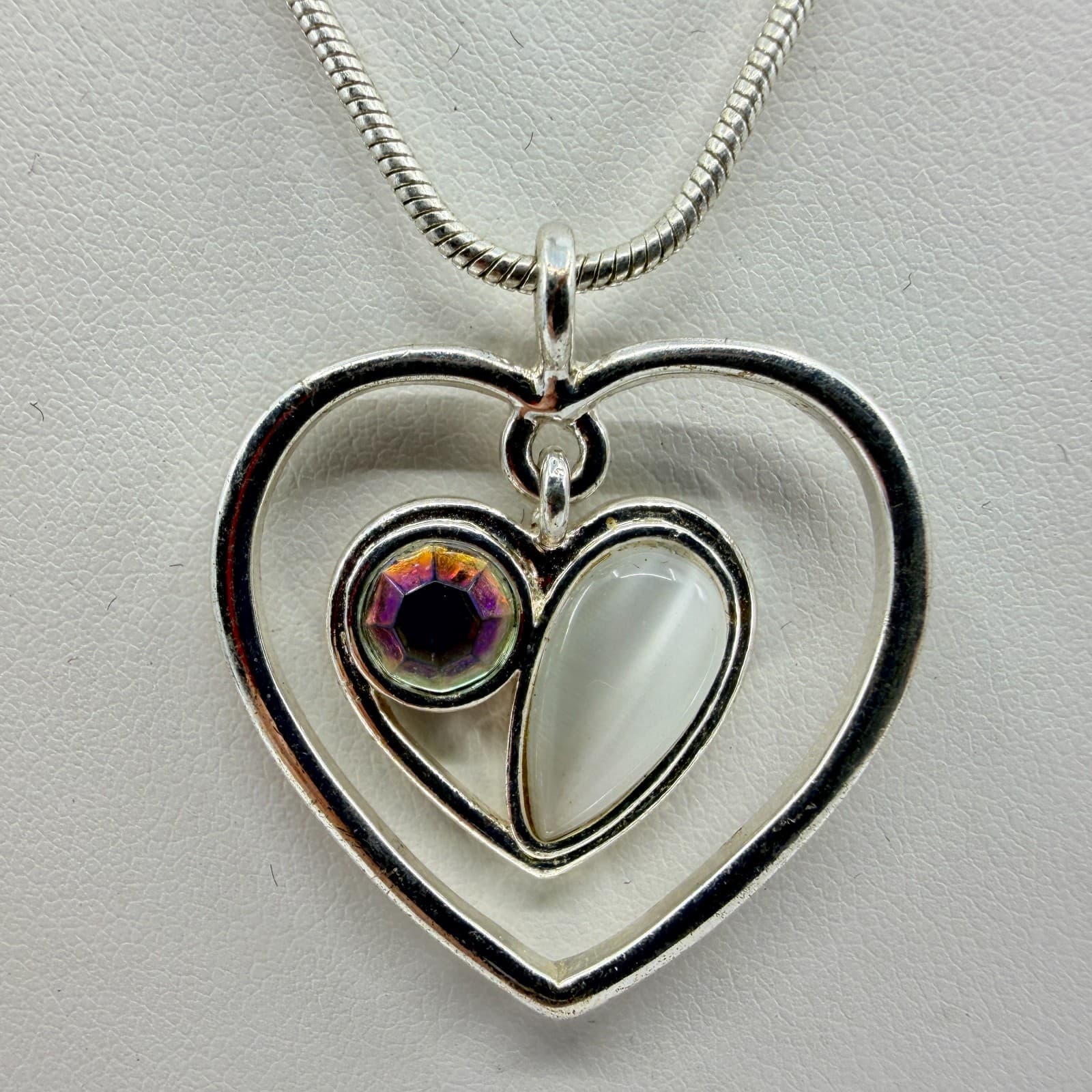 Vintage Silver Tone Snake Chain Necklace Double Heart Pendant AB Rhinestone Y2K - Thumbnail 5