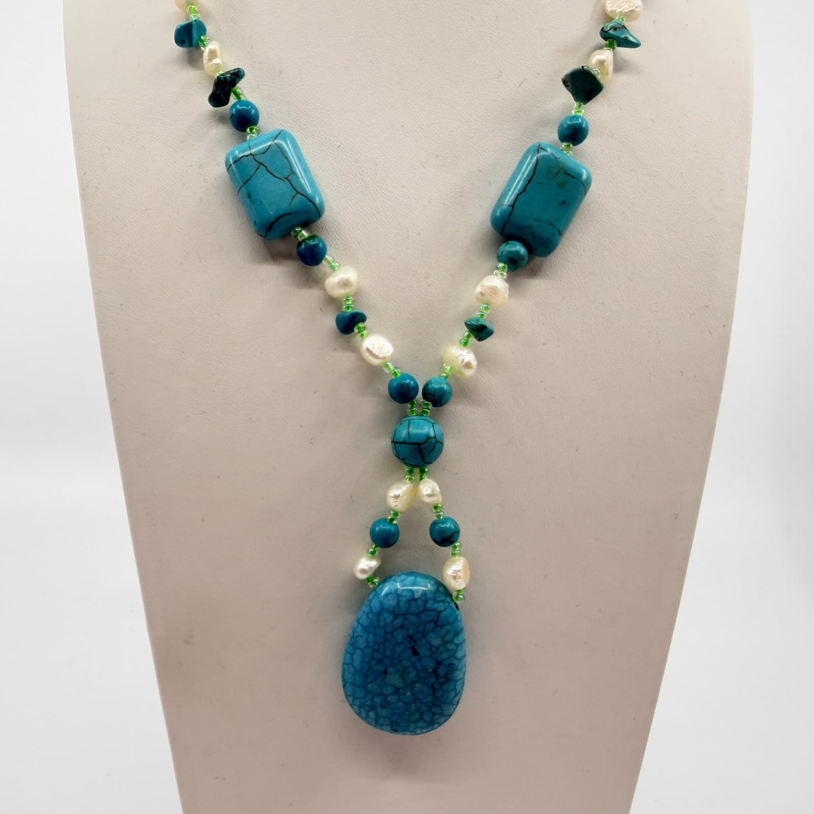 Vintage Faux Turquoise Pendant Necklace Simulated Pearl Bead Strand Y Drop 90s - Thumbnail 3