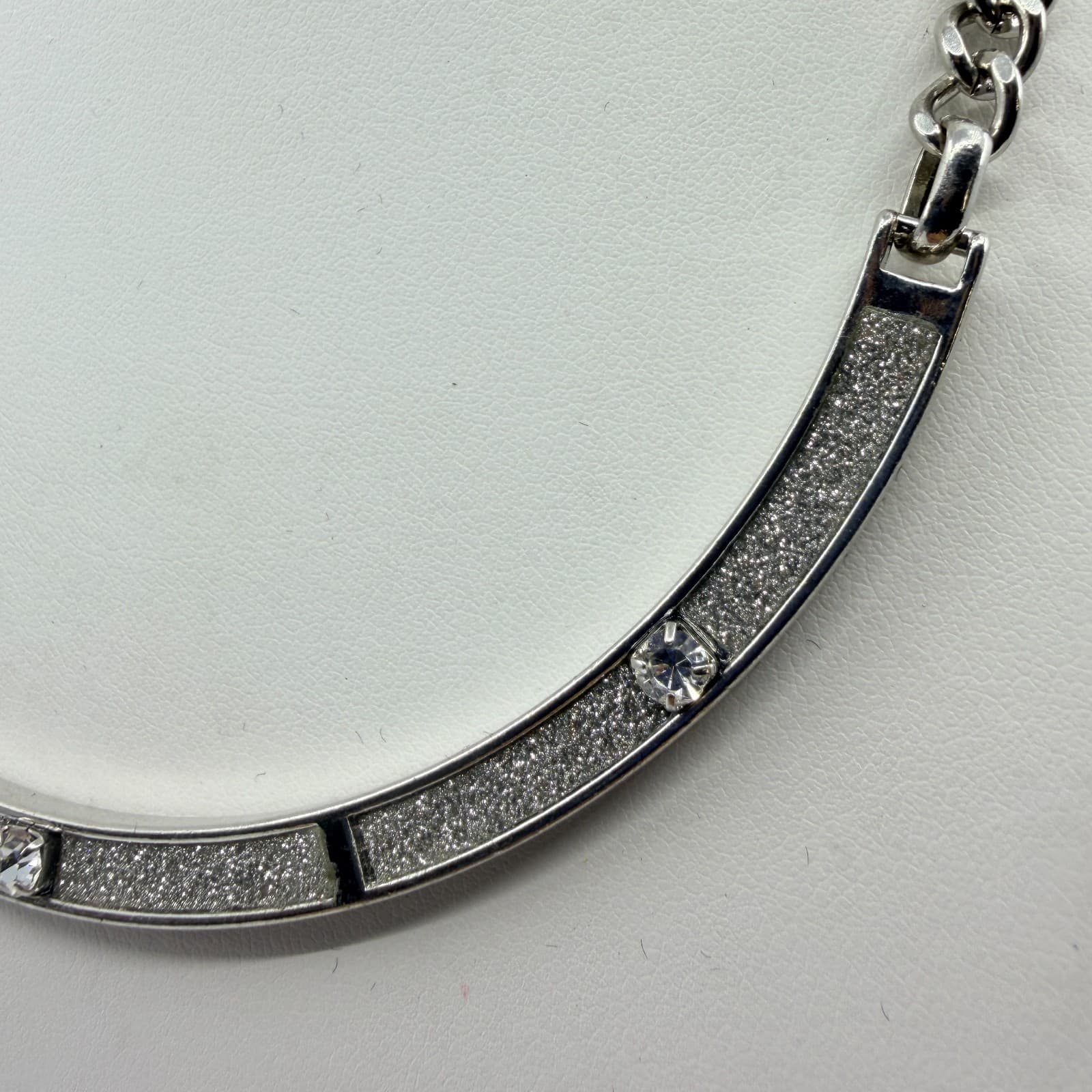 The Limited Diamond Dust Curve Necklace Silver Tone Curb Chain Rhinestone Bar - Thumbnail 6