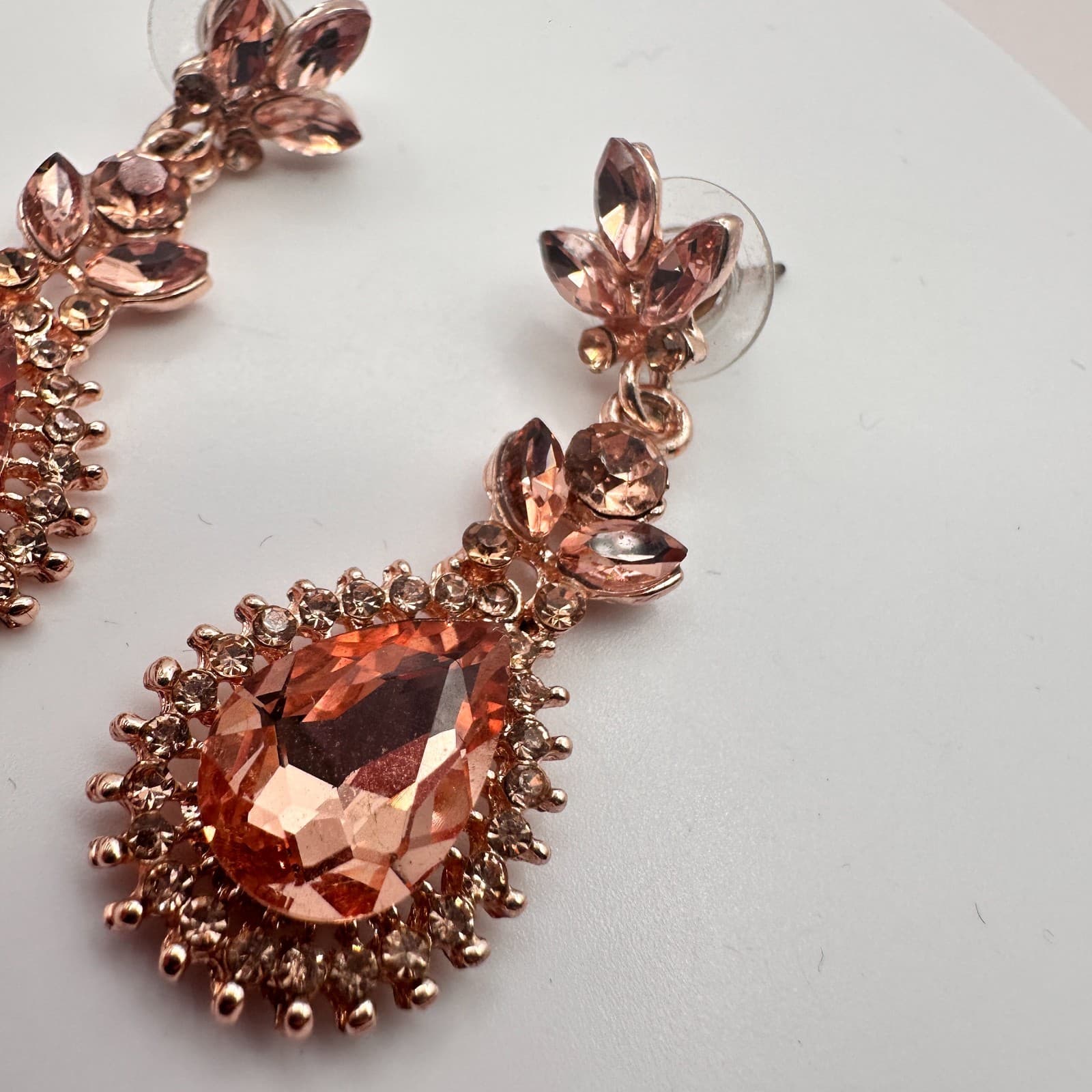 Vintage 80s Blush Rose Chandelier Earrings Bridal Style Drop Classic Jewelry - Thumbnail 5