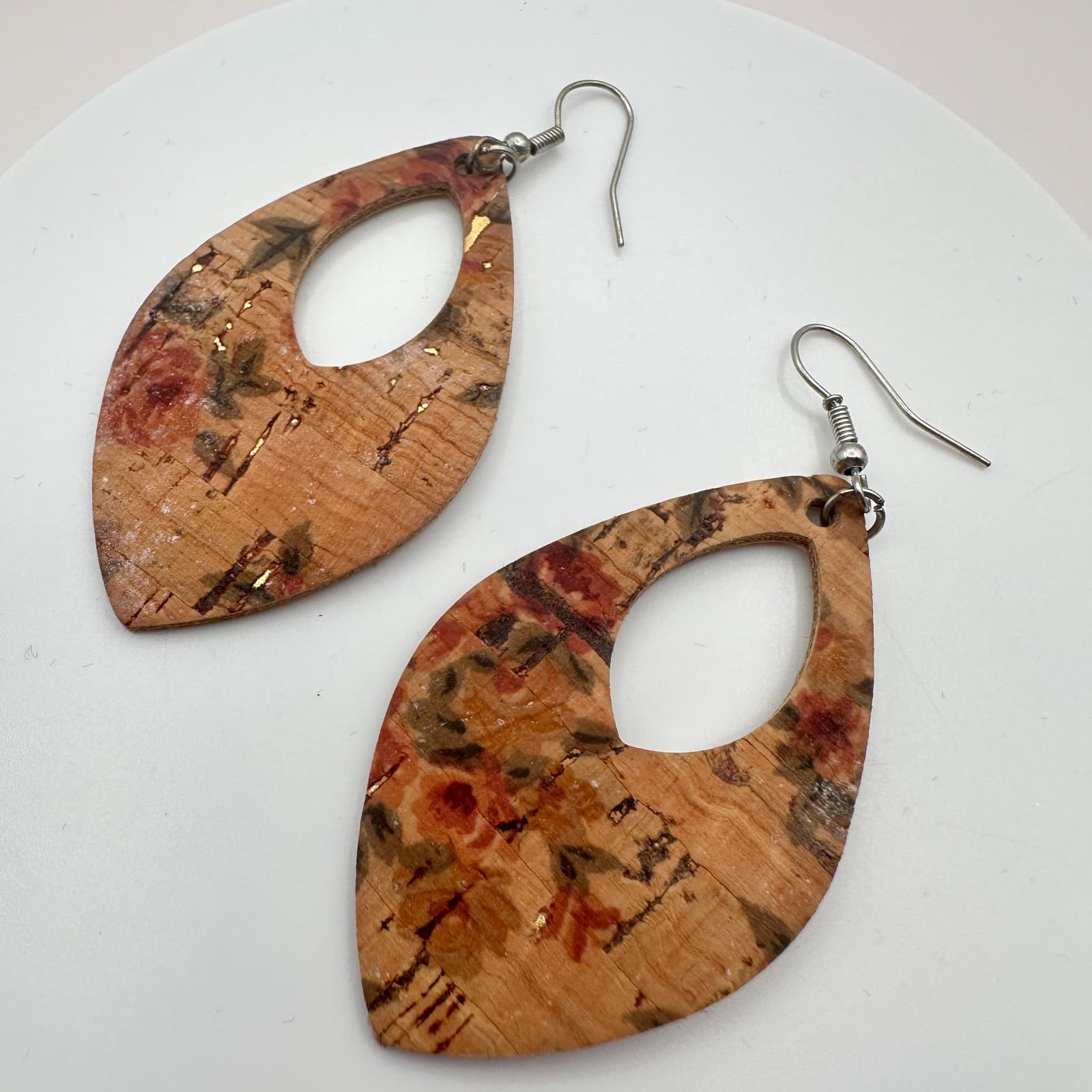 Vintage 80s Brown Cork Hoop Earrings Hypallergenic Silver Tone Statement Jewelry - Thumbnail 5