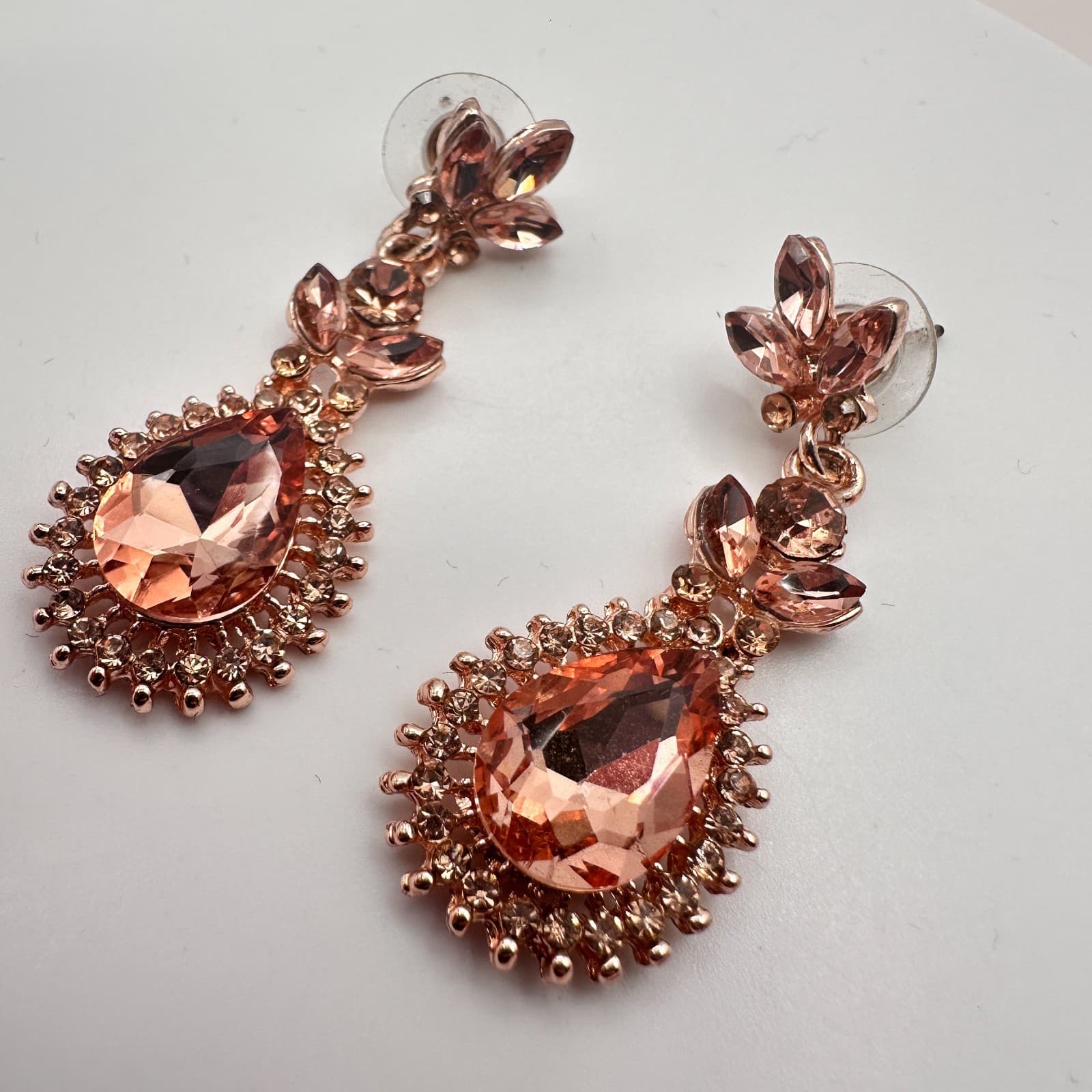Vintage 80s Blush Rose Chandelier Earrings Bridal Style Drop Classic Jewelry - Thumbnail 4