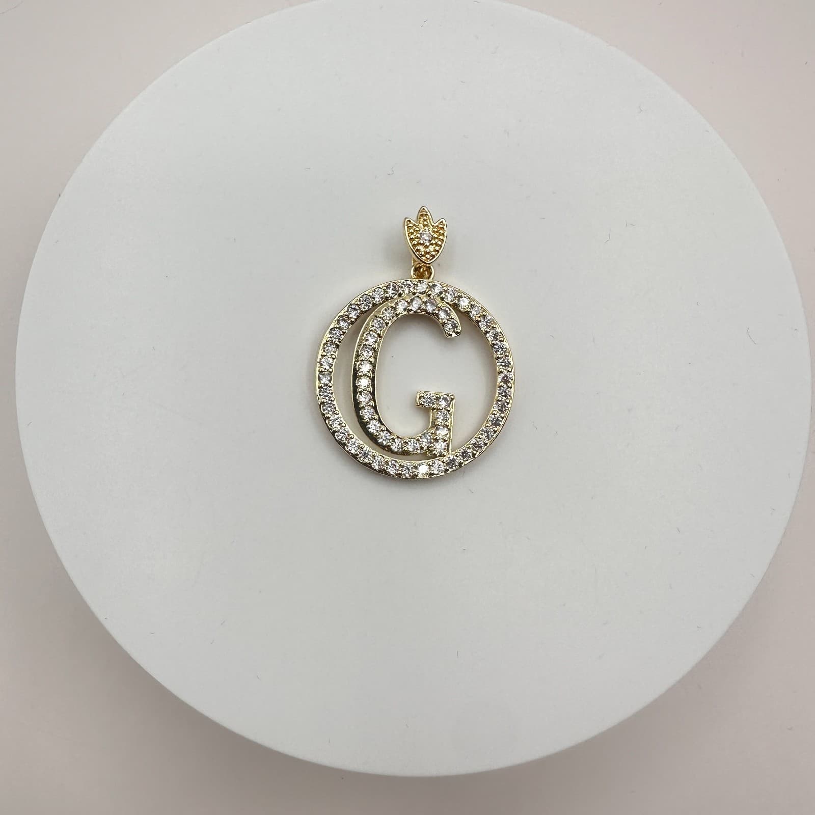 Vintage Y2K Gold Tone Clear Rhinestones Initial G Circle Pendant Women's Jewelry - Thumbnail 4