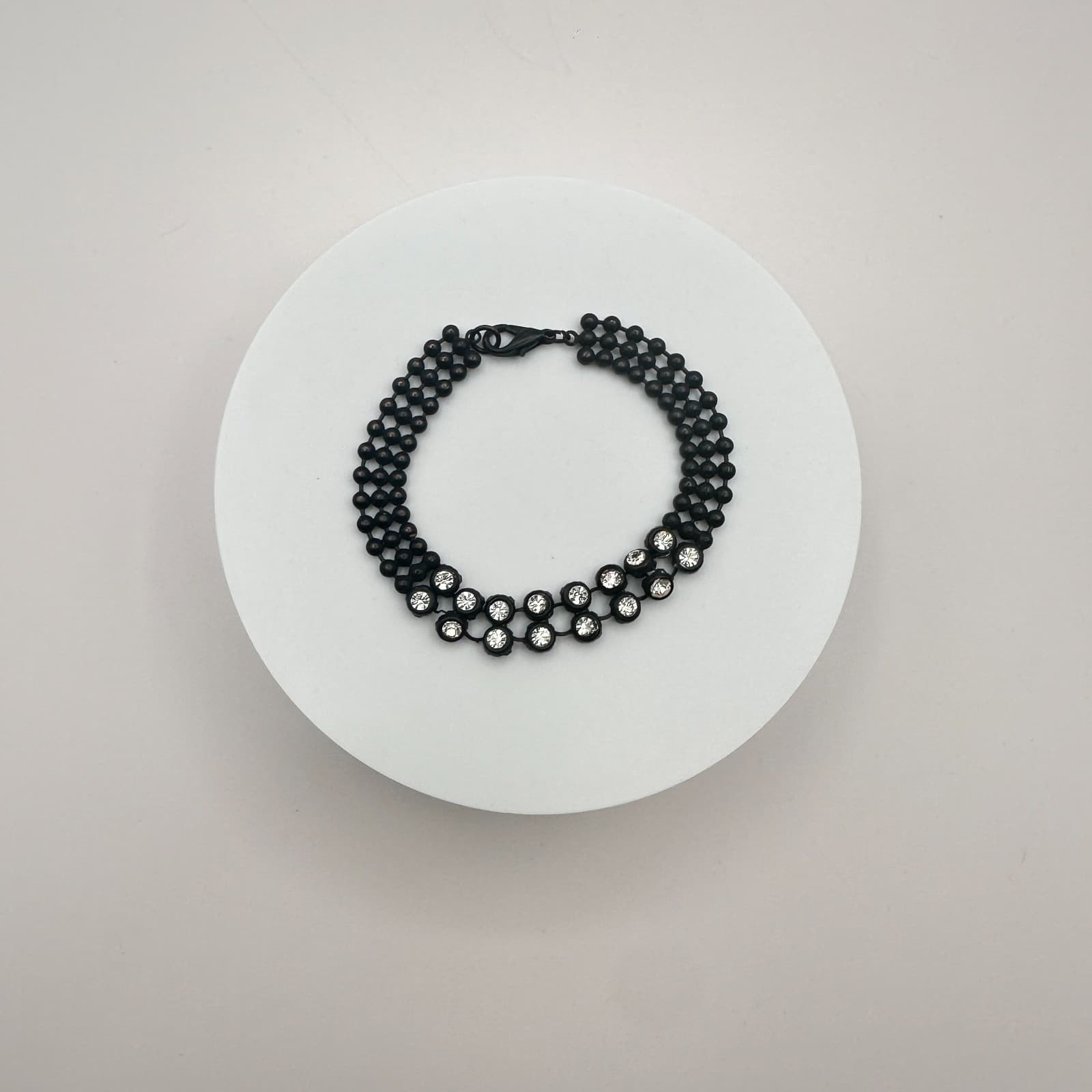Vintage 80s Triple Strand Matte Onyx Bead Bracelet Woven Pave Statement Jewelry - Thumbnail 2