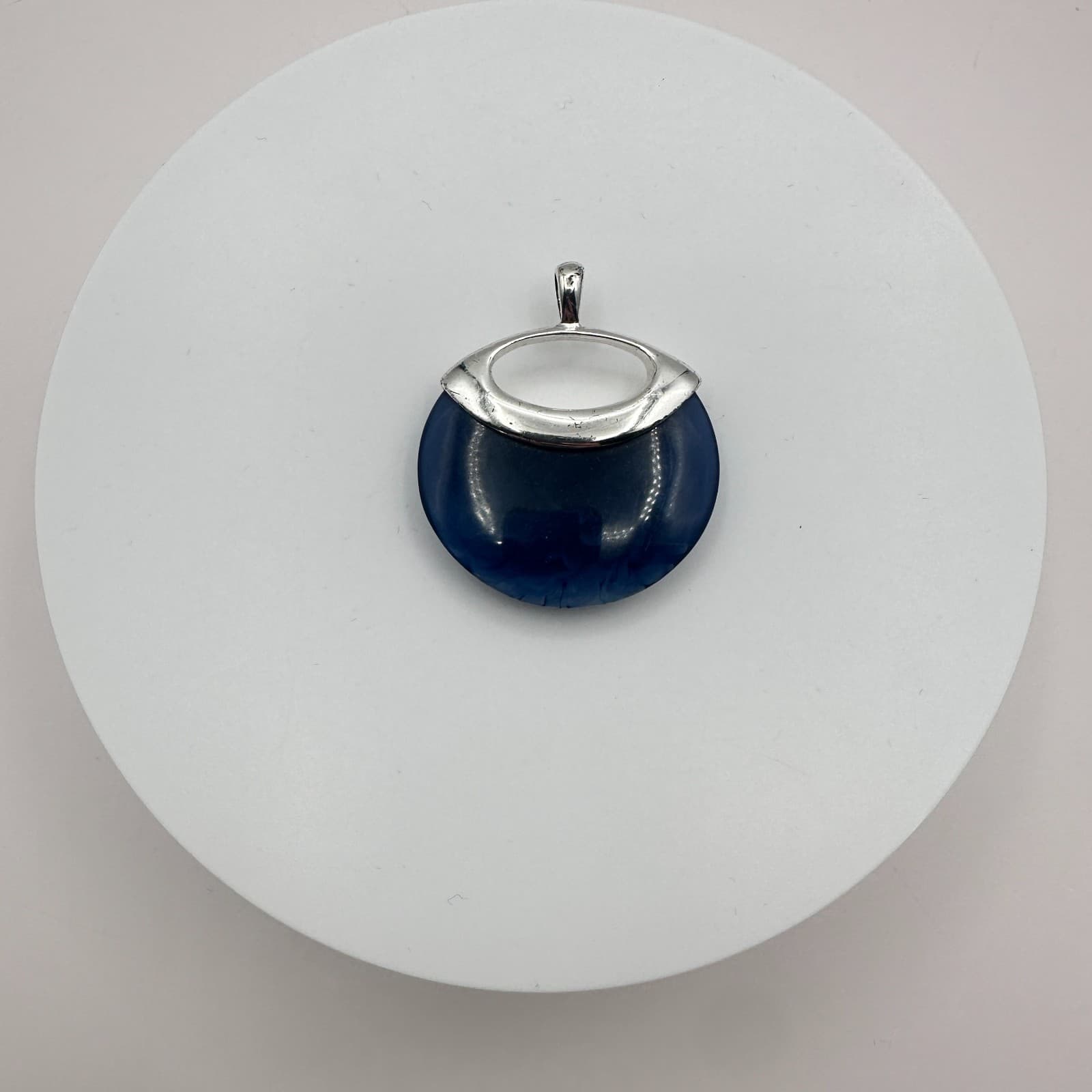 Vintage 90s Silver Tone Blue Glass Round Pendant Boho Statement Women's Jewelry - Thumbnail 3