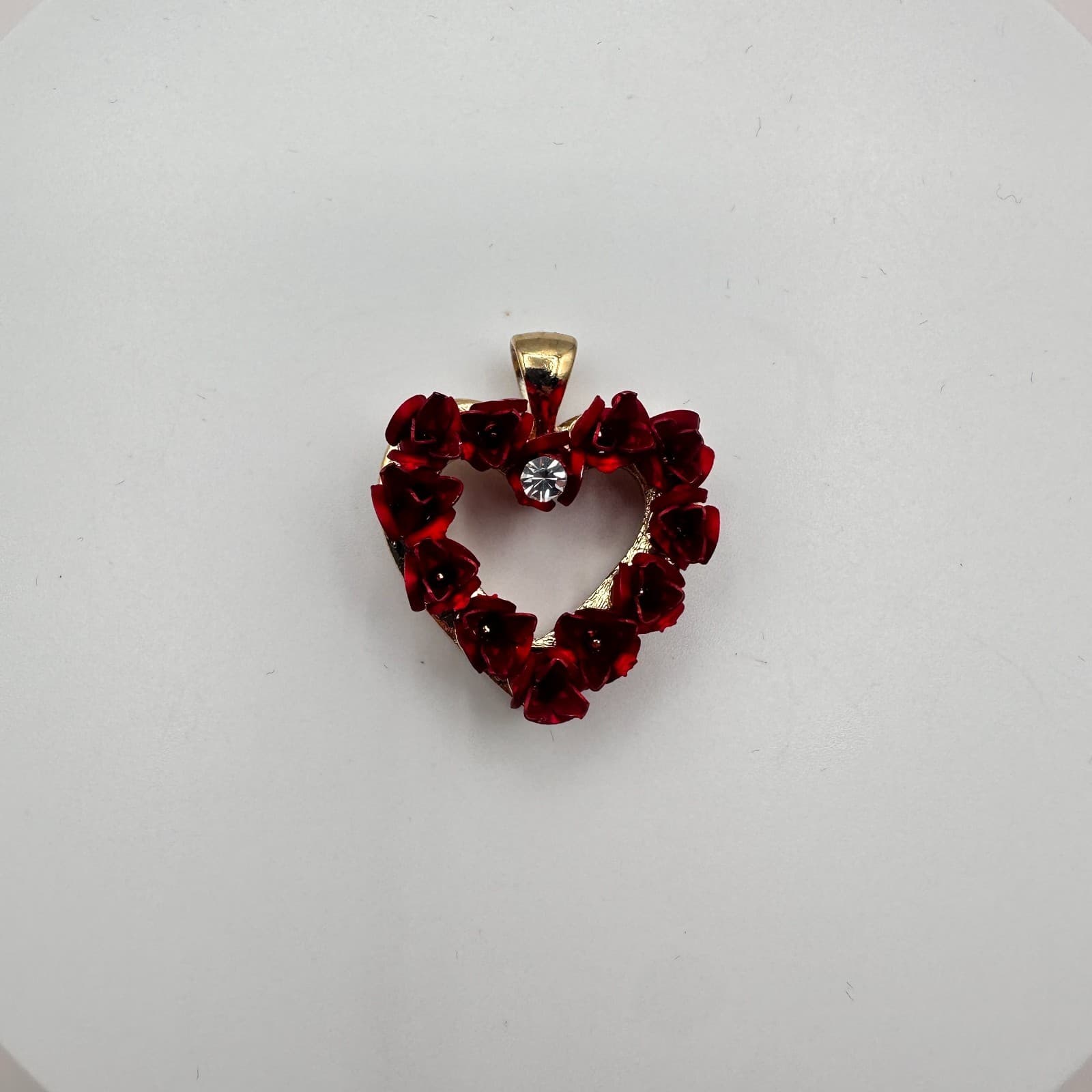 Vintage Y2K Red Rose Clear Rhinestone Floral Heart Pendant Gold Tone Jewelry - Thumbnail 3