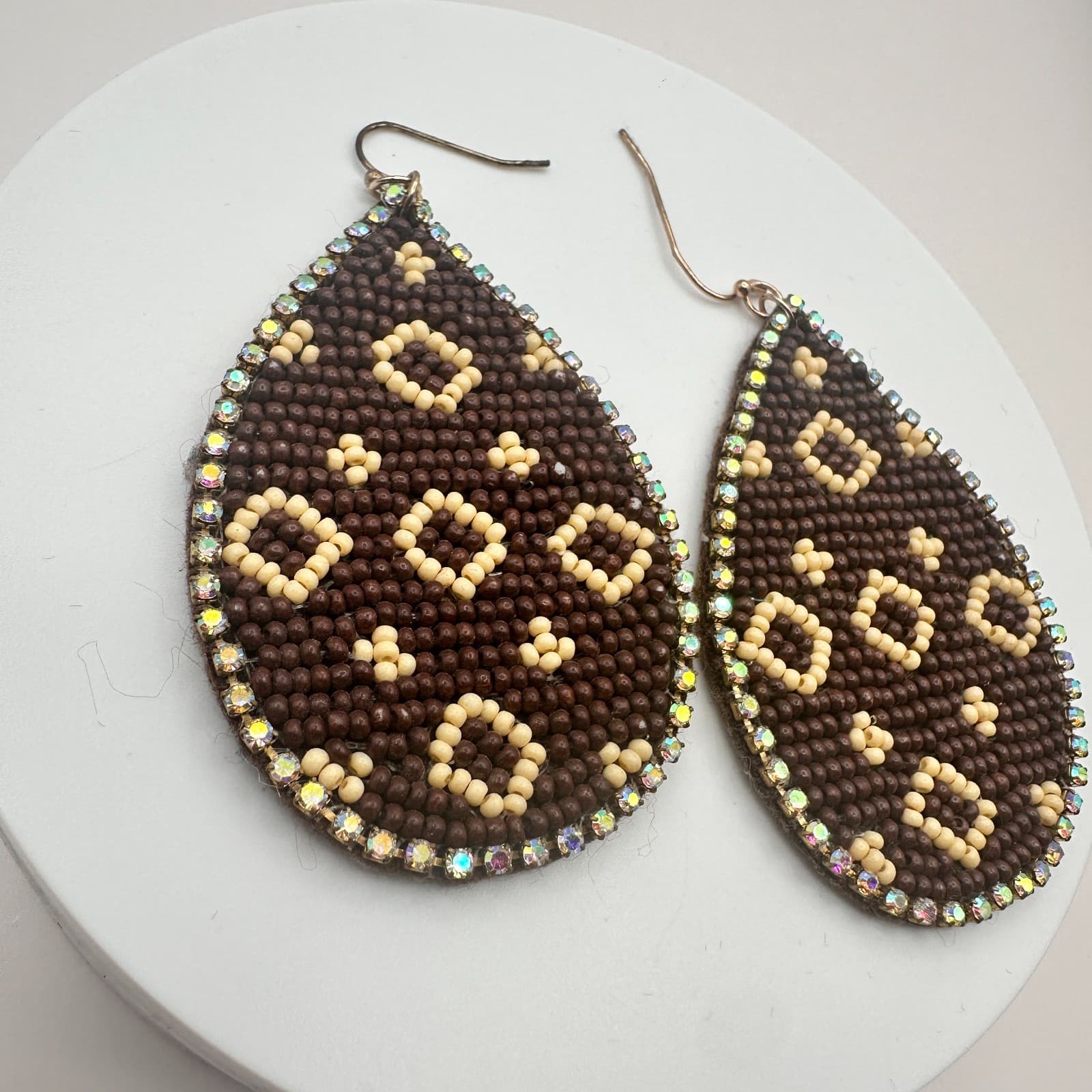 Vintage 90s Brown Cream Beaded Teardrop Dangle Earrings Women's Classic Jewelry - Thumbnail 5