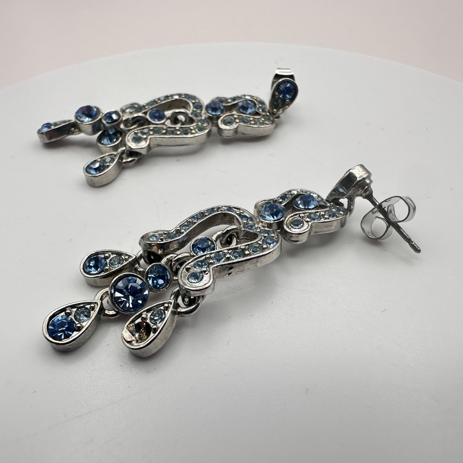 Vintage 80s Blue Topaz Rhinestone Earrings Silver Tone Dangle Retro Jewelry - Thumbnail 4