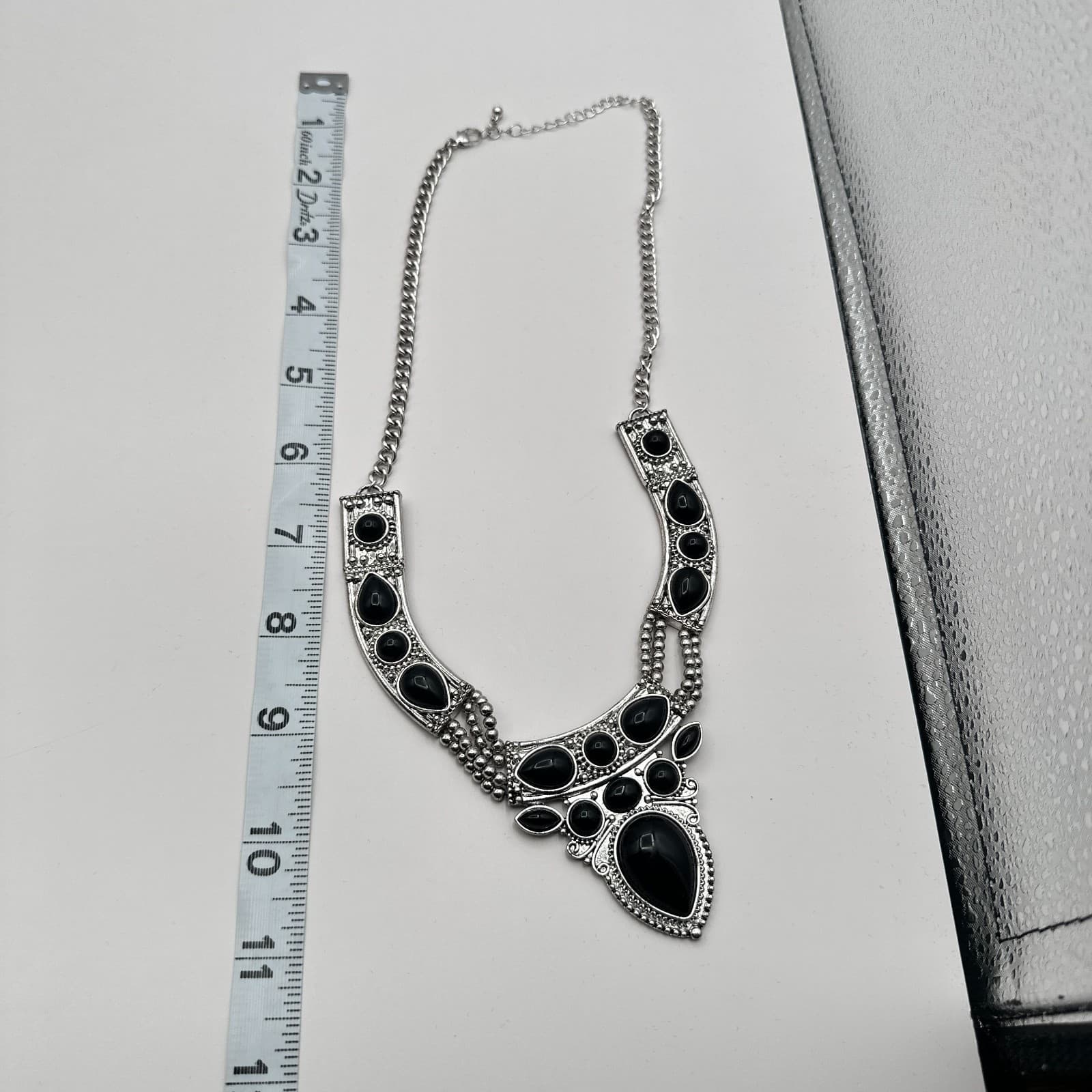Vintage 80s Black Gemstone Rhinestone Collar Bib Necklace Silver Tone Jewelry - Thumbnail 11