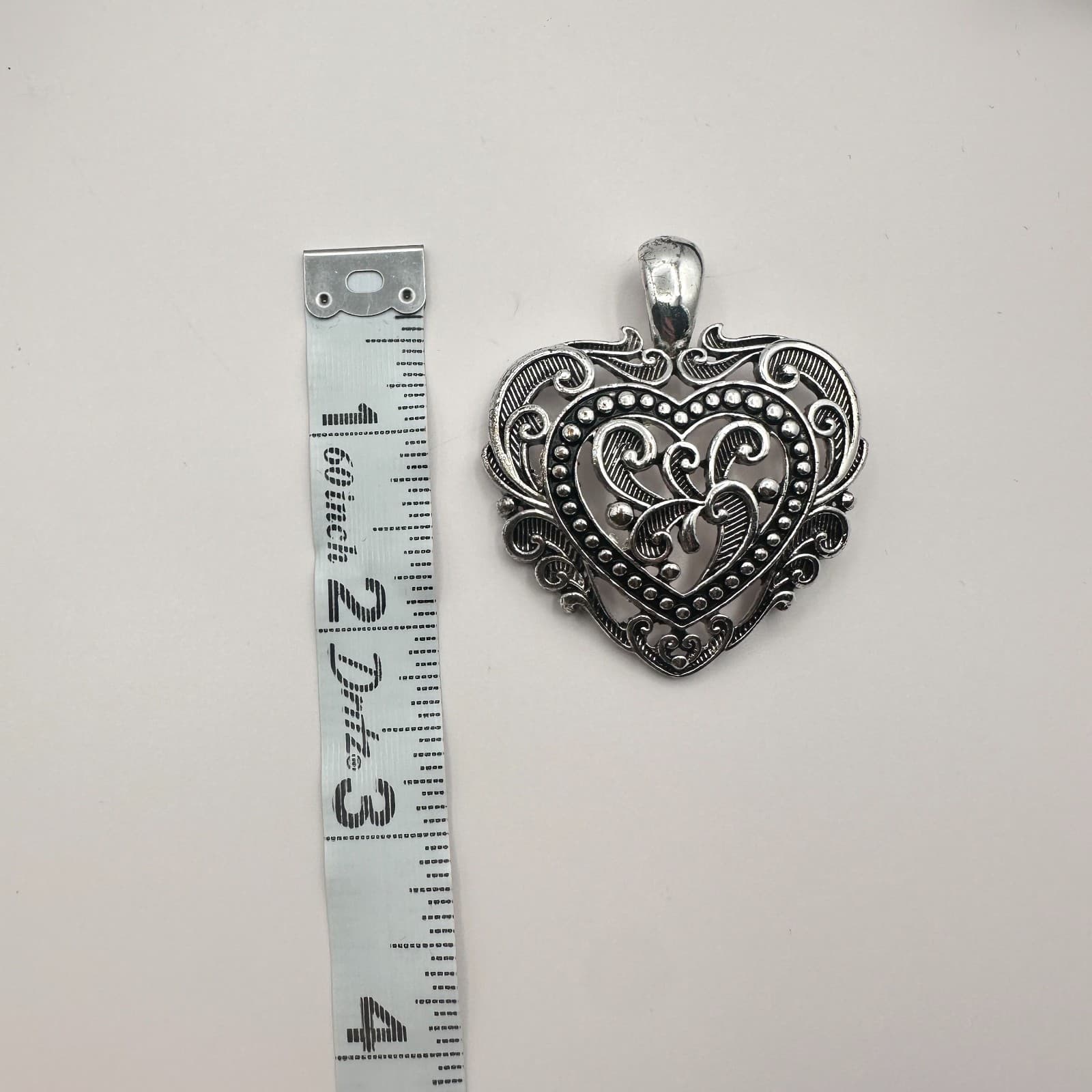 Vintage Y2K Silver Tone Openwork Filigree Heart Pendant Statement Jewelry - Thumbnail 7