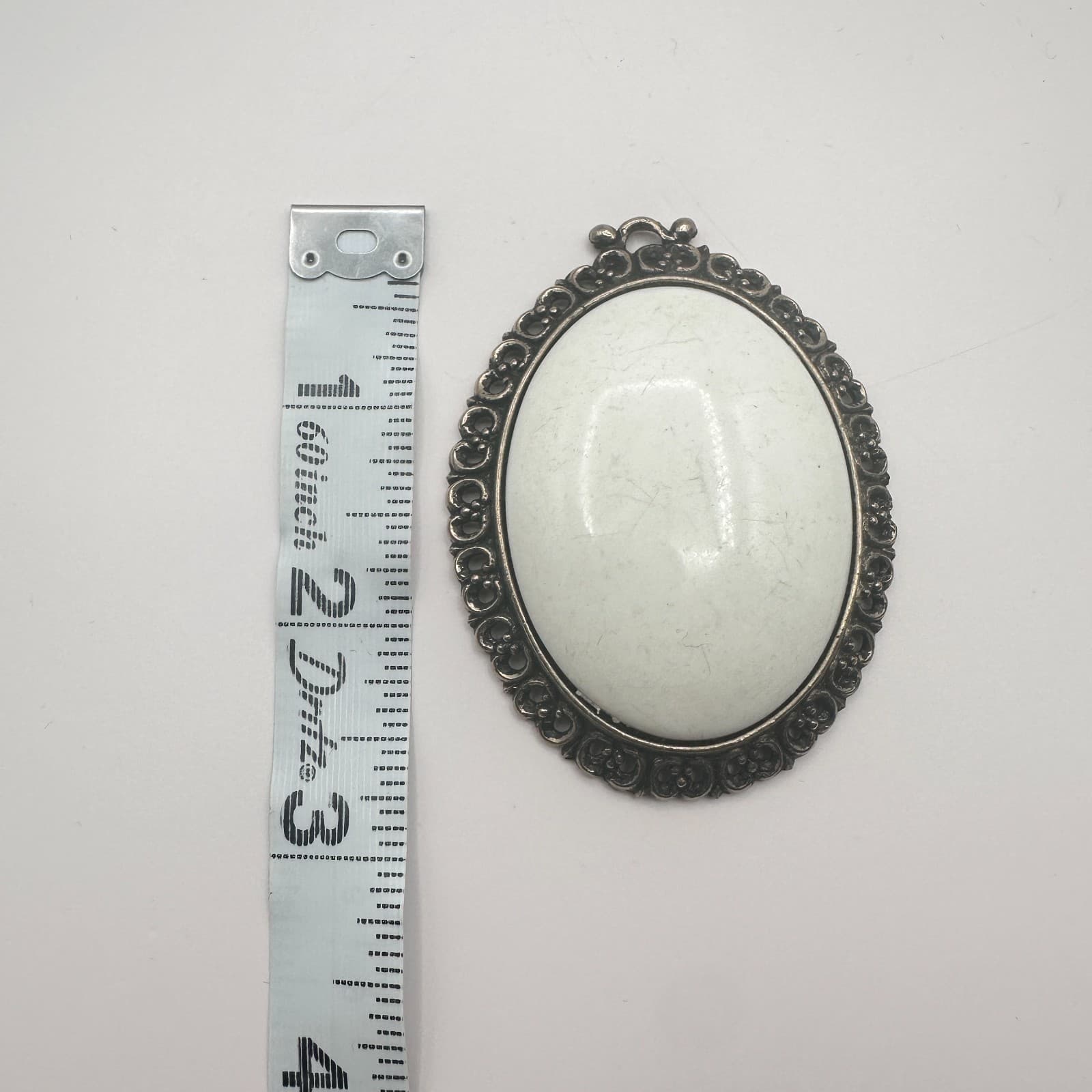 Vintage Y2K Silver Tone Cabochon White Oval Pendant Women's Classic Jewelry - Thumbnail 6