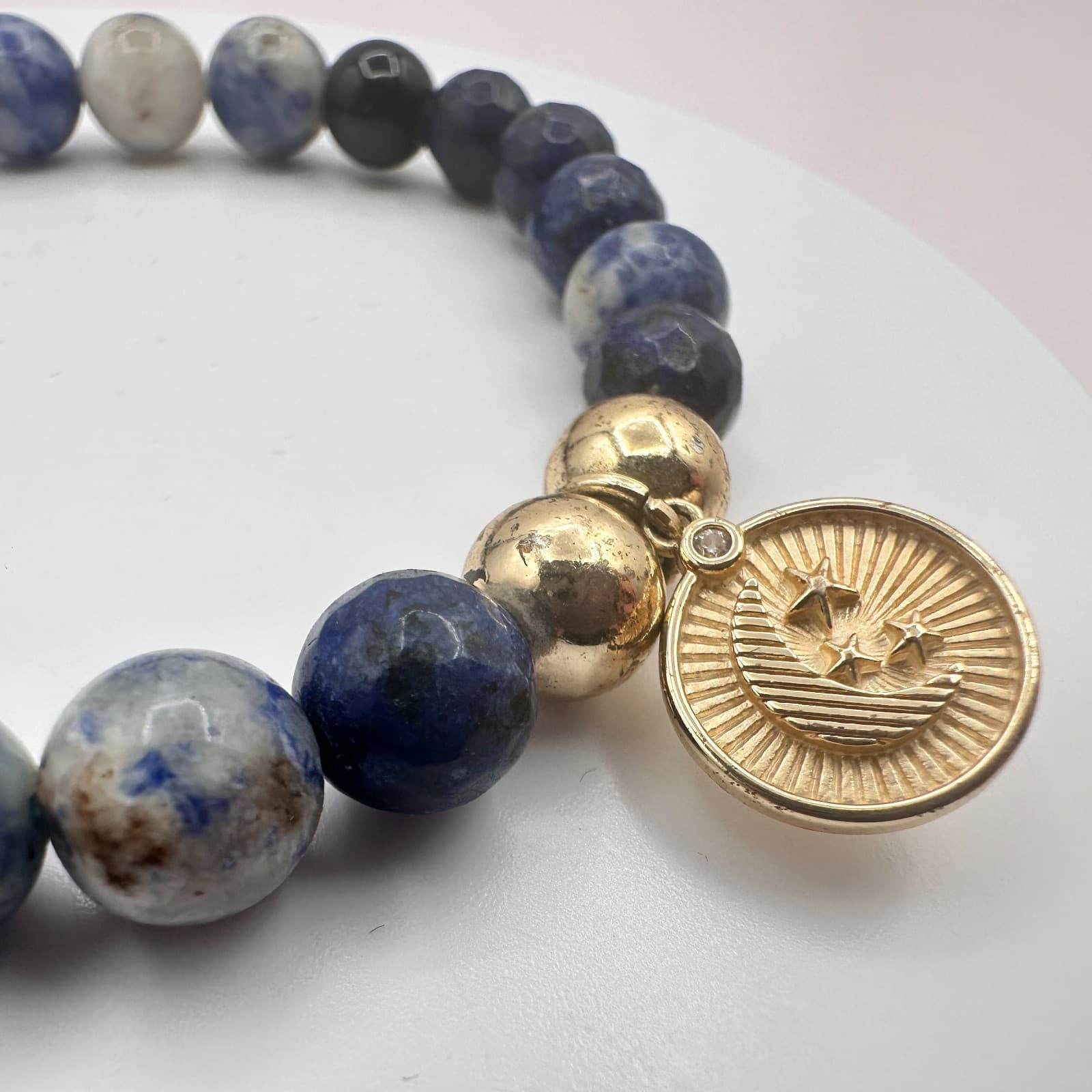 Vintage Y2K Gold Tone Moon Star Charm Beaded Bracelet Women's Classic Jewelry - Thumbnail 5