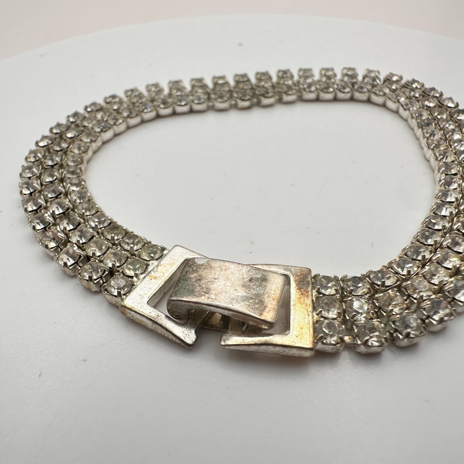 Vintage 50s Mid Century Clear Glass Silver Tone Tennis Bracelet Fashion Jewelry - Thumbnail 4