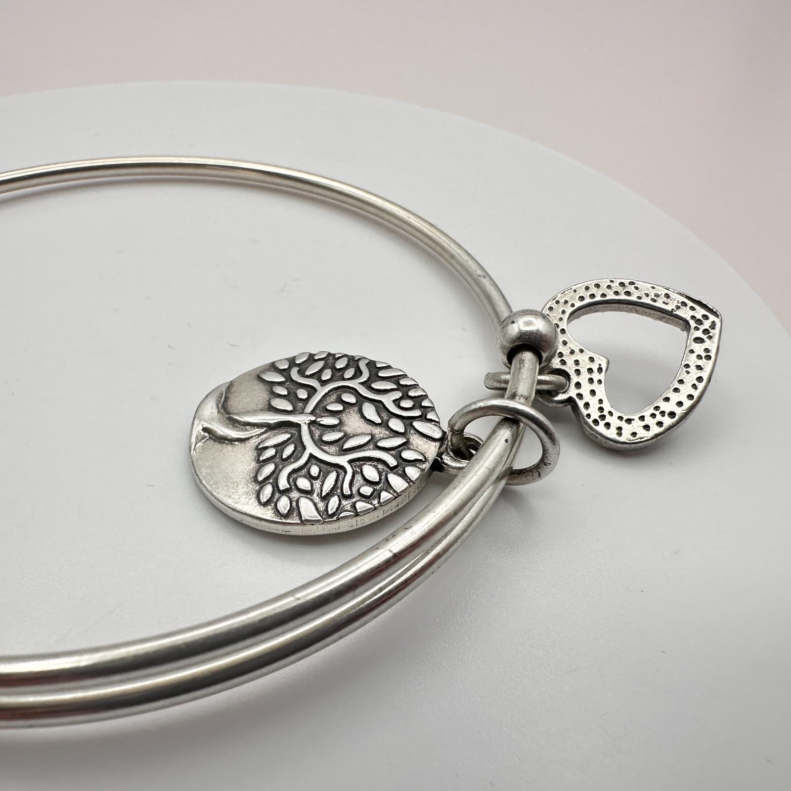 Vintage Y2K Silver Tone Tree of Life Heart Wing Charm Bracelet Women's Jewelry - Thumbnail 4